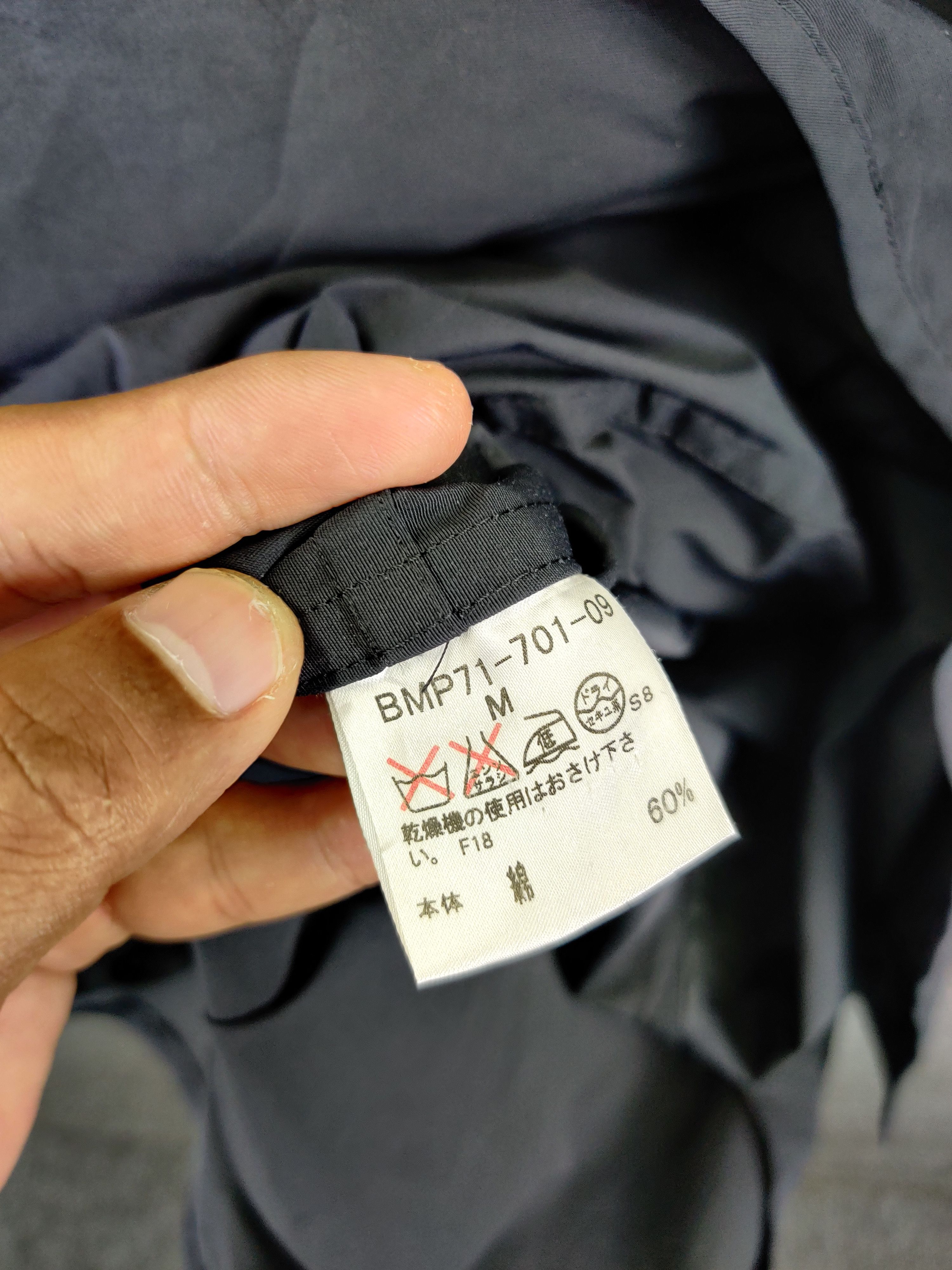 Burberry Vintage Burberry Black Label Zipper Long Jacket Size US M / EU 48-50 / 2 - 17 Thumbnail