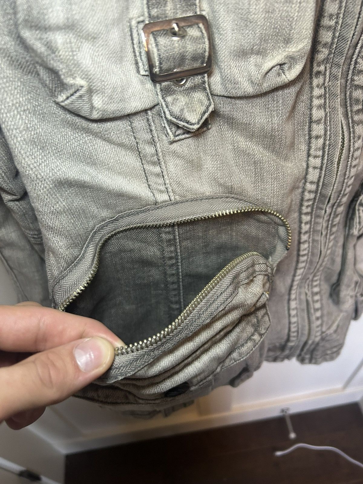Vintage Vintage BS2B “bondage” cargo denim jacket Size US L / EU 52-54 / 3 - 8 Thumbnail