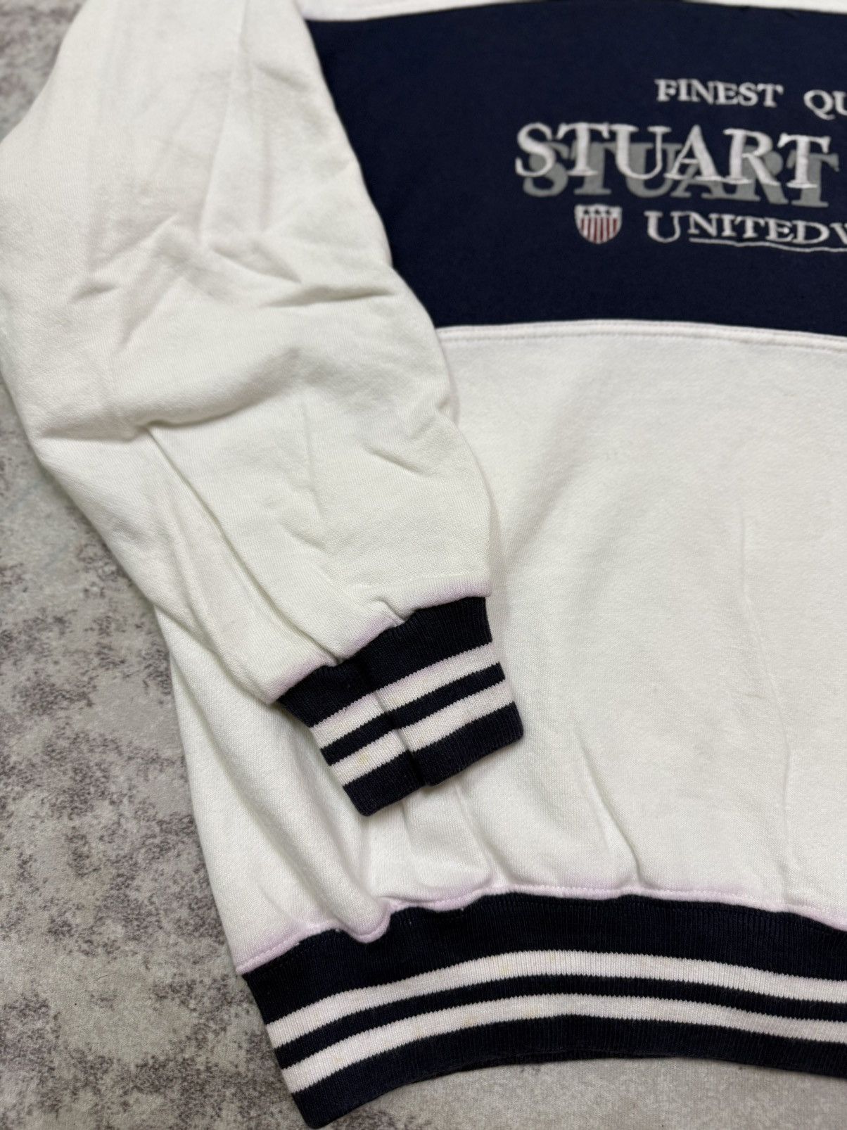 Vintage Vintage 90s Stuart Kent Embroidery Logo Cropped Sweatshirt Size US M / EU 48-50 / 2 - 5 Thumbnail