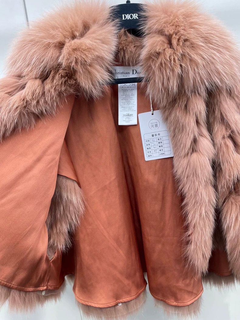 Dior Dior Fox fur grass cloak vest Size XS / US 0-2 / IT 36-38 - 5 Thumbnail