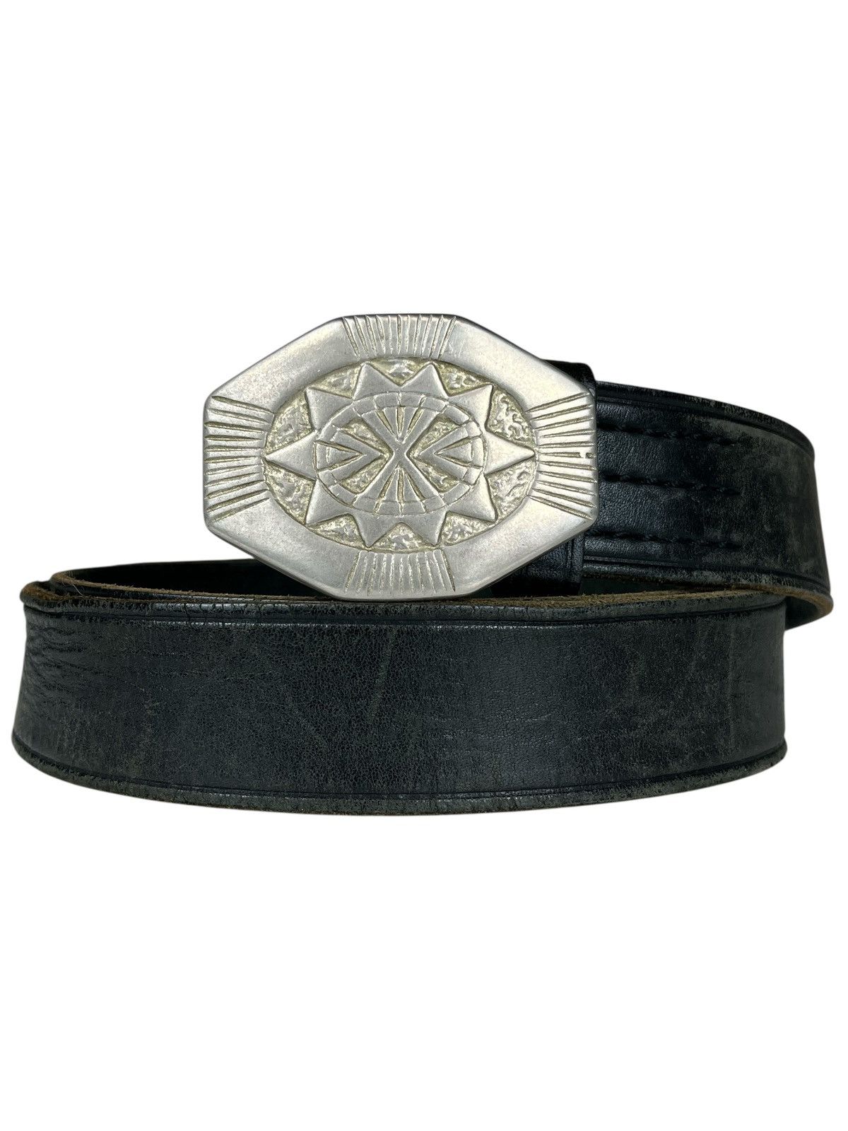 小物 COMME des GARCONS HOMME PLUS leatherbelt Pre-owned] COMME des GARCONS HOMME PLUS leather belt PO-K302