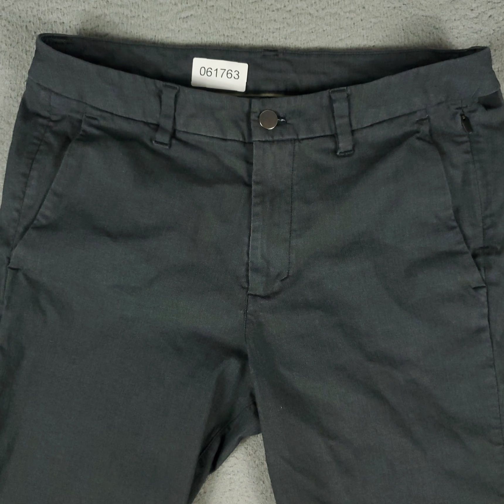 Lululemon VINTAGE Lululemon Men's Chino Pants 32x31 Gray Casual Business Formal Workwear Size US 32 / EU 48 - 2 Thumbnail