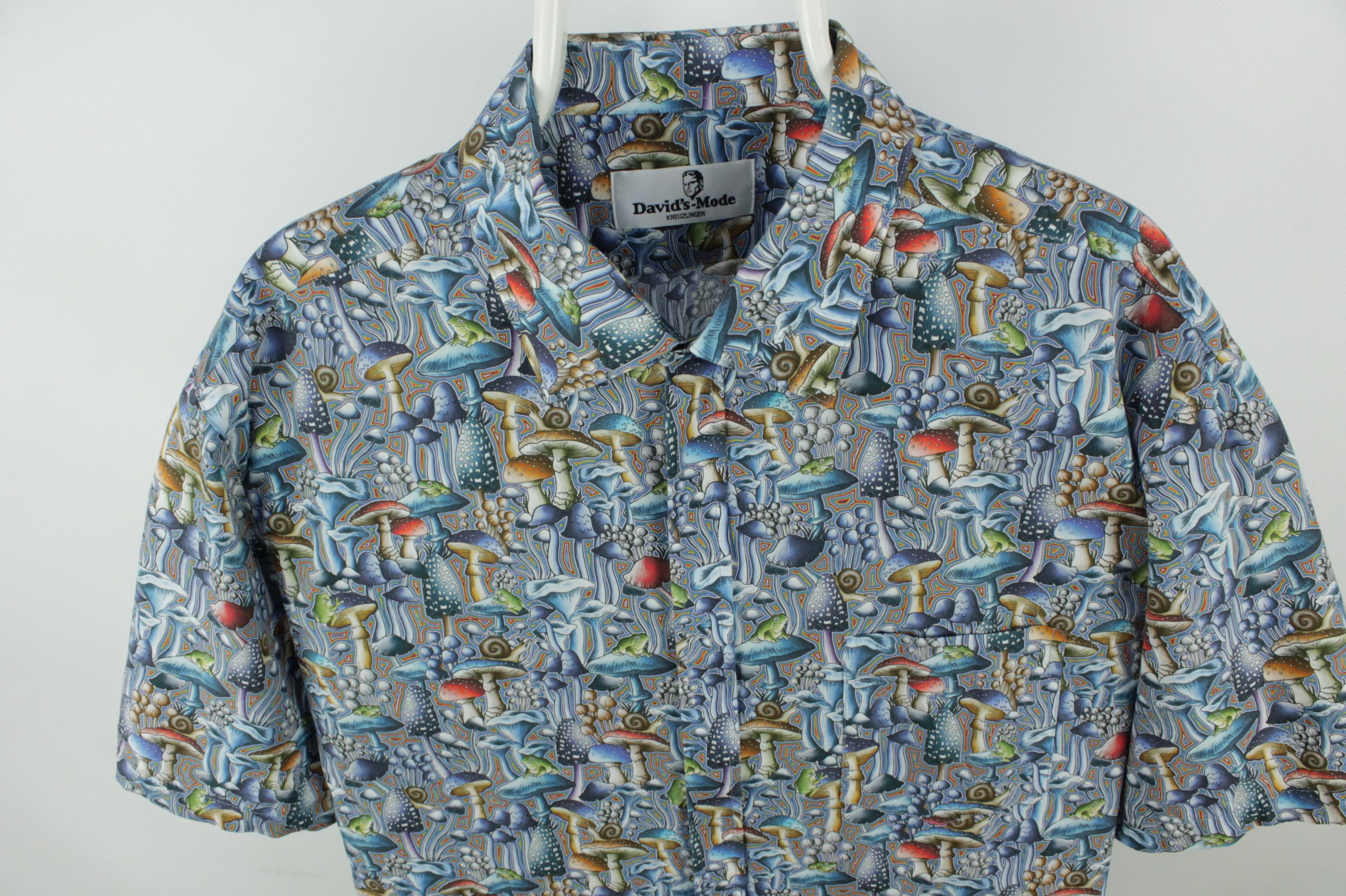Designer David's-Mode Mushrooms Monogram Short Sleeve Shirt Men's Size US XL / EU 56 / 4 - 2 Thumbnail