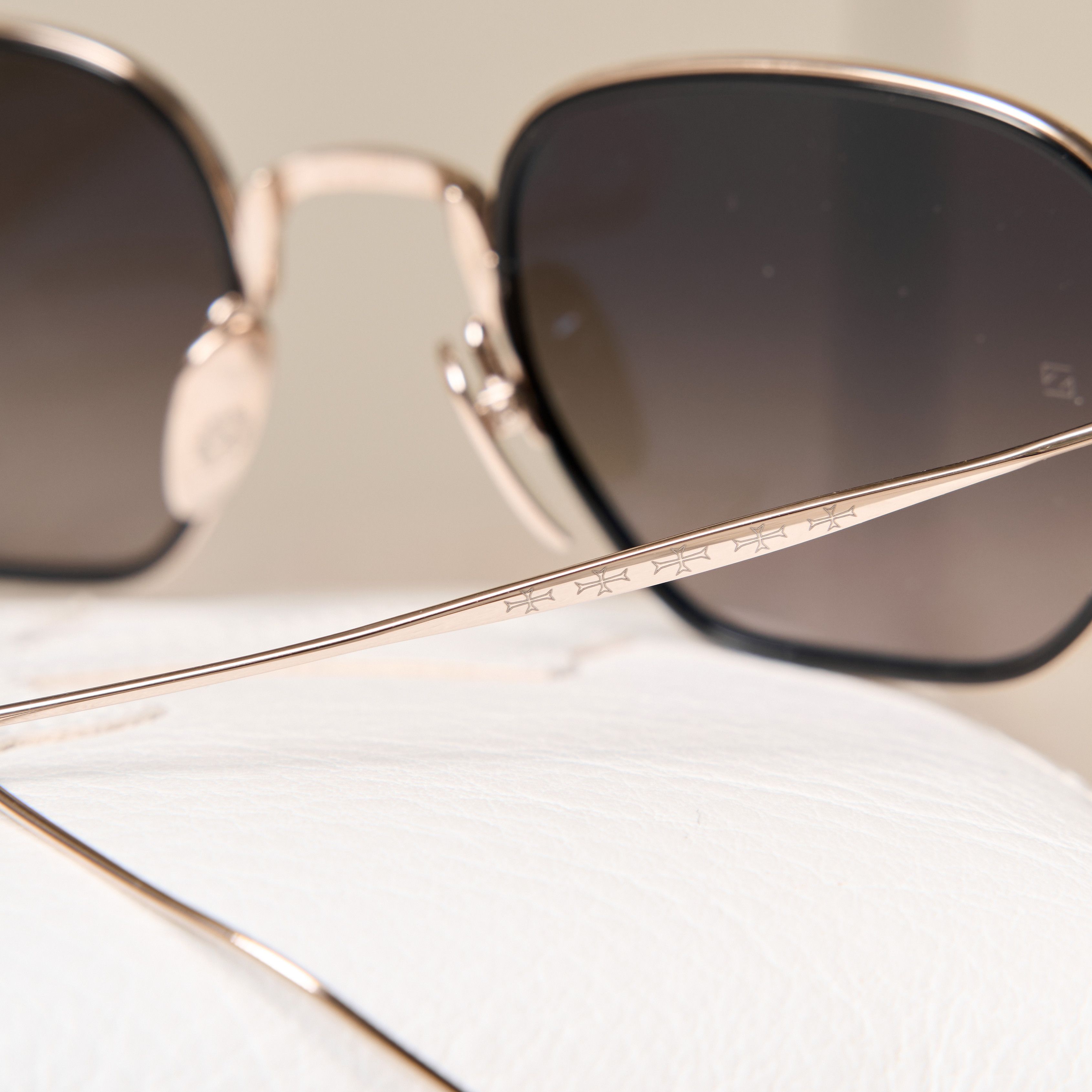 Chrome Hearts CHROME HEARTS BONE PRONE I BLACK/GOLD PLATED SUN Size ONE SIZE - 8 Thumbnail