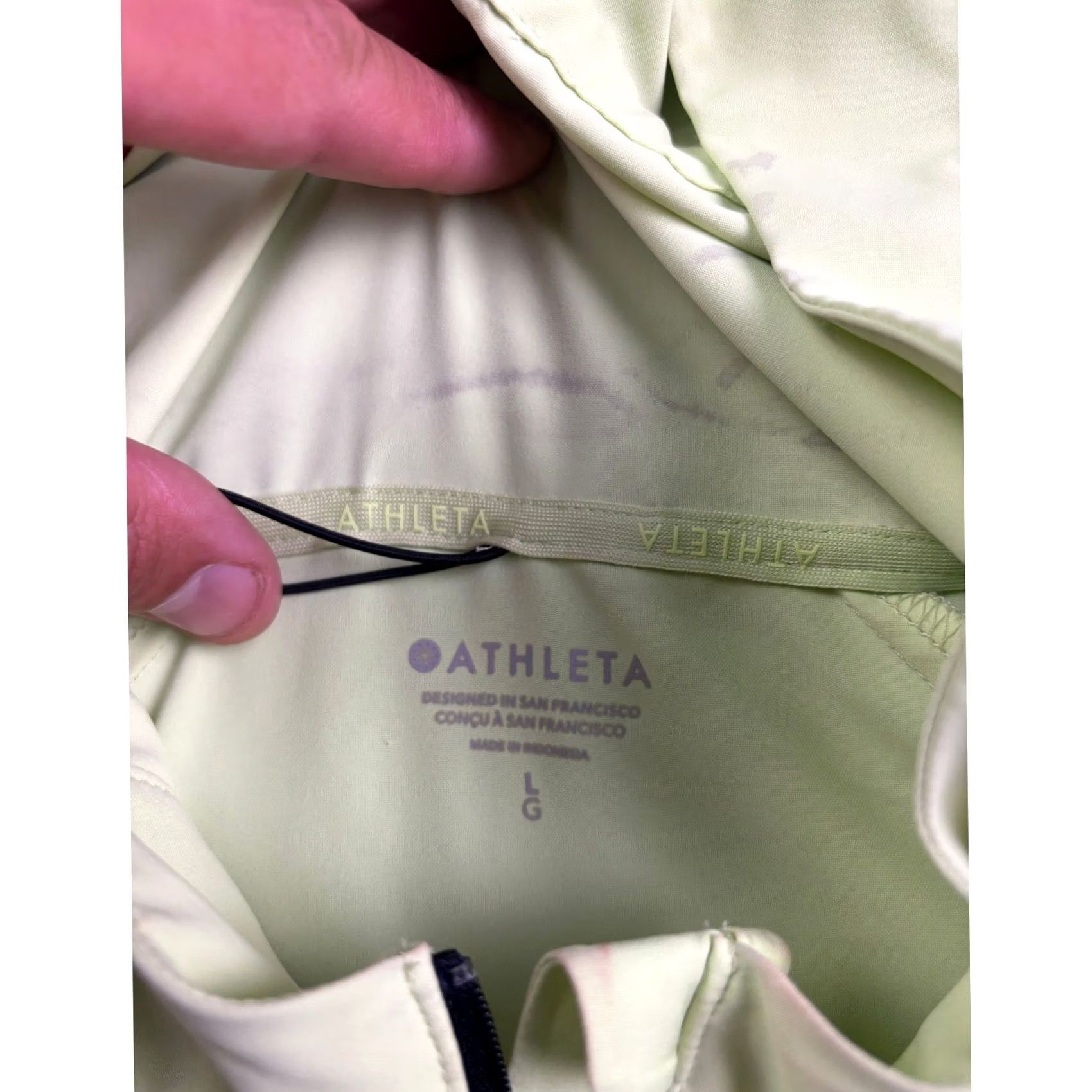 Athleta Athleta Windbreaker Jacket Women L Lime Green Full Zip Hooded Pockets Lightweight Wind-Resistant Quick Dry 1166 Size L / US 10 / IT 46 - 2 Thumbnail