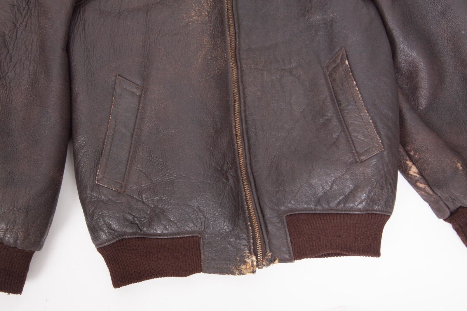 Vintage Vintage US Army B6 Shearling Bomber Jacket Airforce Leather Size US L / EU 52-54 / 3 - 5 Thumbnail