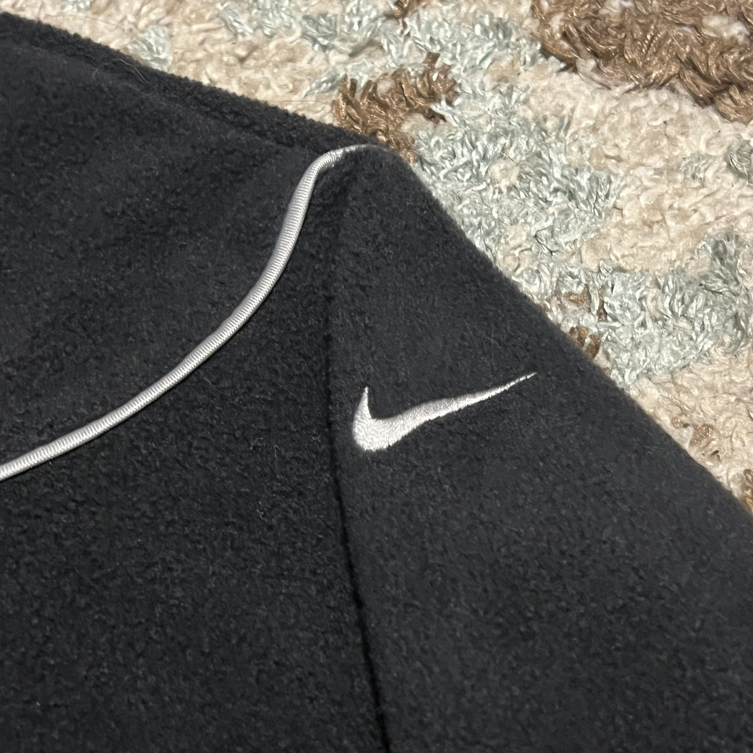 Nike Vintage Nike Spell Out Fleece Hoodie Size Medium (Fits XL) Size US M / EU 48-50 / 2 - 4 Thumbnail