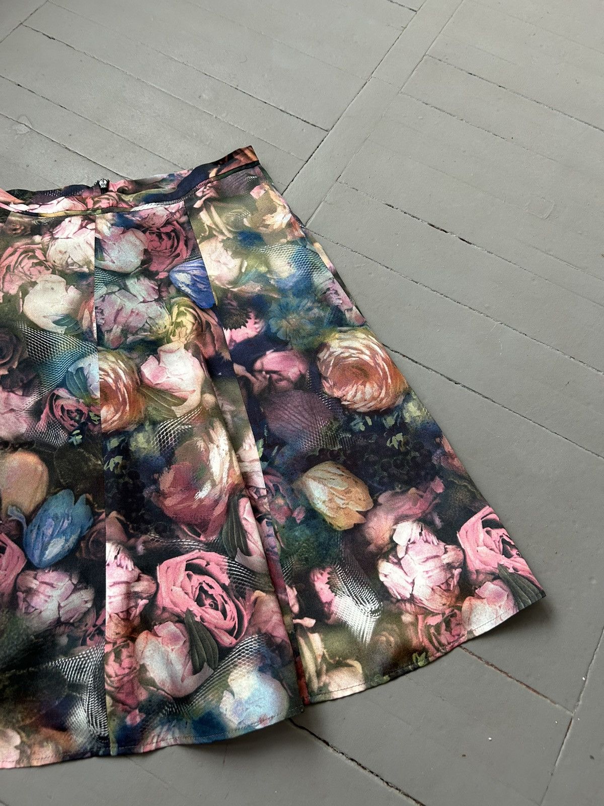 Paul Smith Paul Smith midi skirt floral print Size 27" / US 4 / IT 40 - 3 Thumbnail