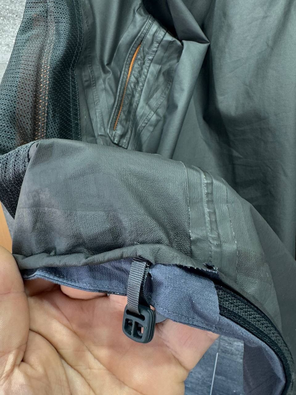 Other Nike ACG Gore-Tex Paclite Grey Mens Vintage Jacket Size US S / EU 44-46 / 1 - 24 Thumbnail