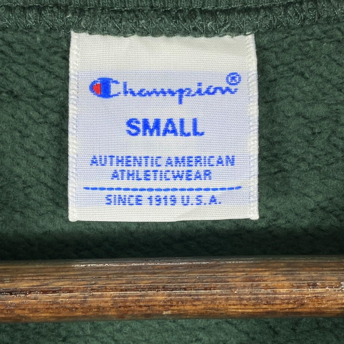 Champion × Vintage Vintage Champion Crewneck Sweatshirt Green Pullover Jumper S Size US S / EU 44-46 / 1 - 5 Thumbnail