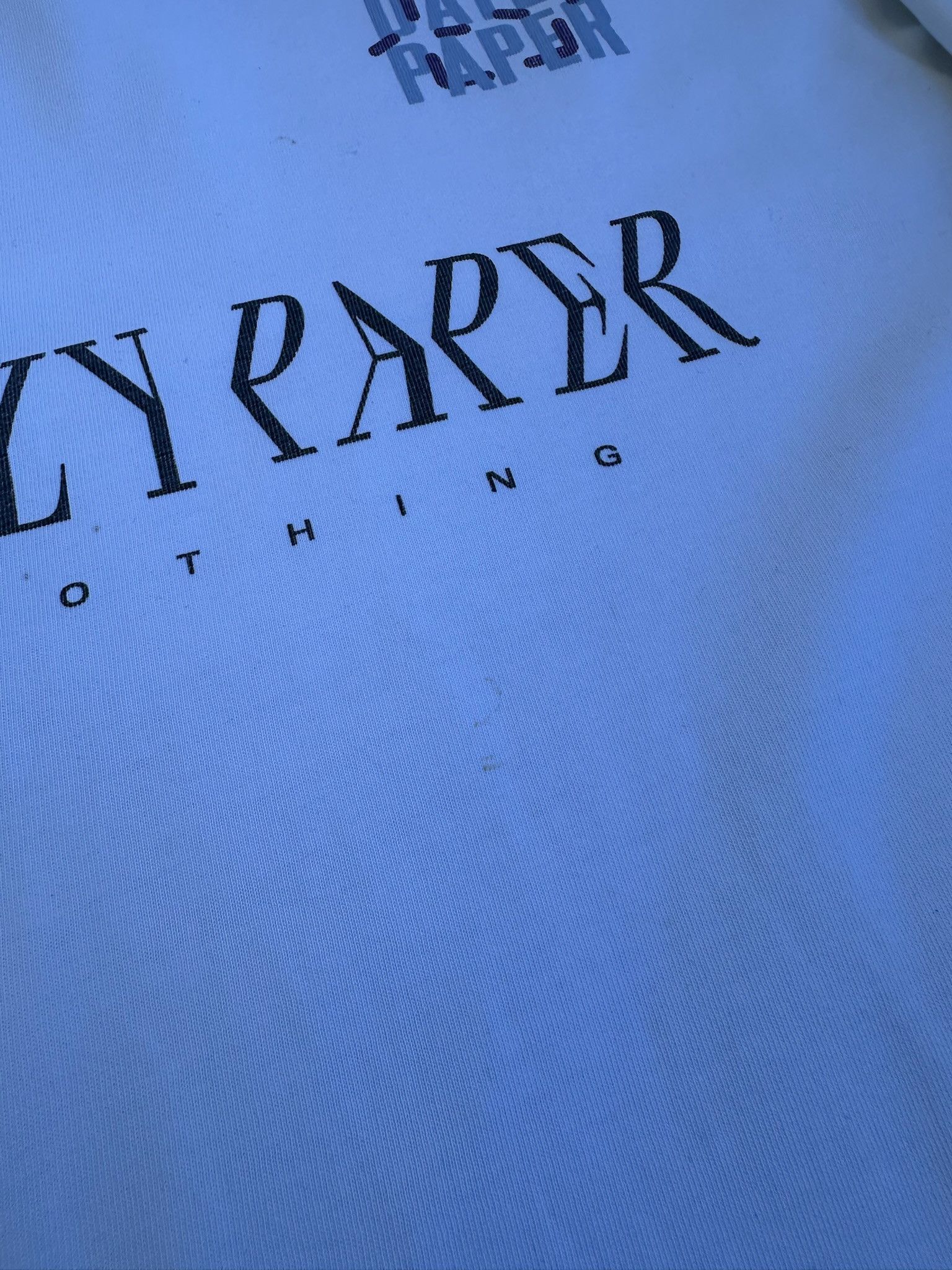 Daily Paper Daily Paper Racing Longsleeve Headlines Lagos T-shirt Y2k Size US S / EU 44-46 / 1 - 12 Thumbnail