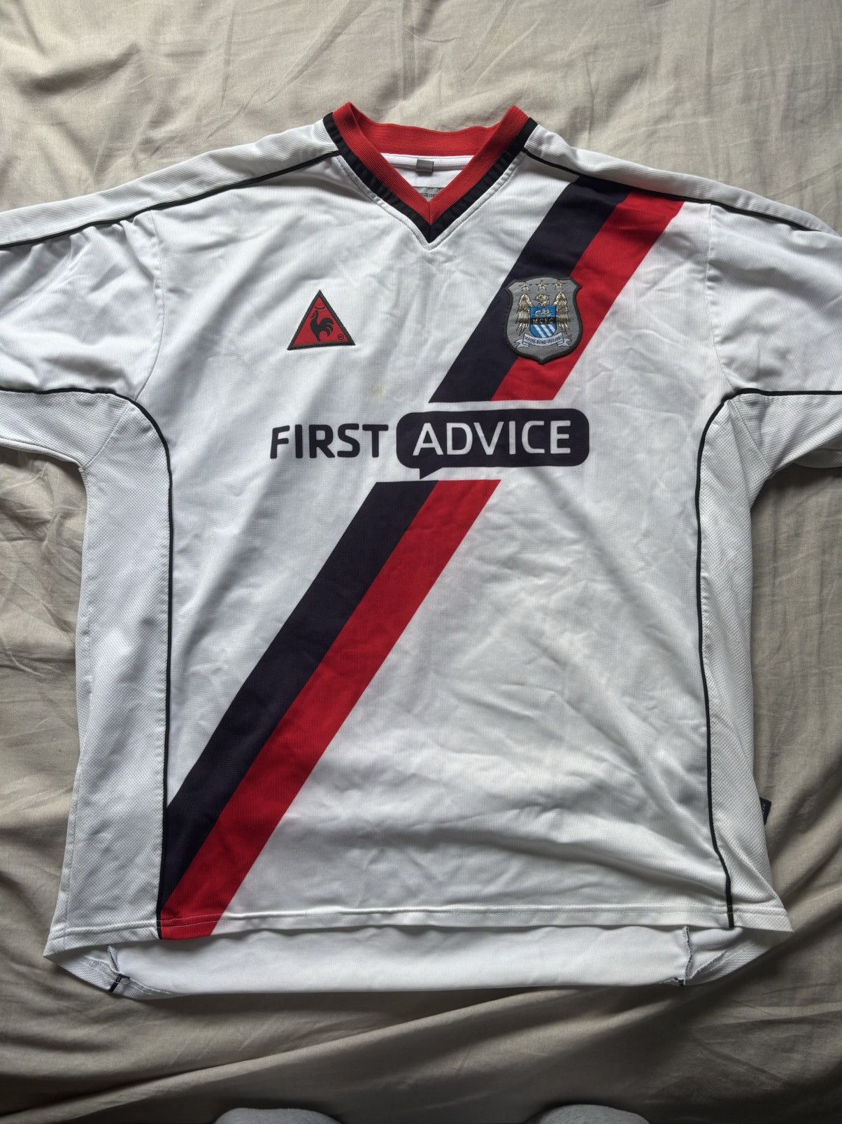Le Coq Sportif Manchester city 2002-03 away shirt Size US XL / EU 56 / 4 - 1 Thumbnail