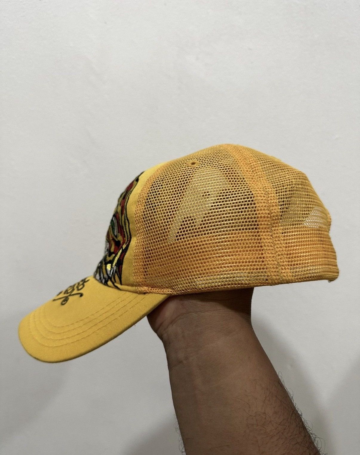 Ed Hardy VTG Ed Hardy Embroid Trucker Hat Size ONE SIZE - 3 Thumbnail