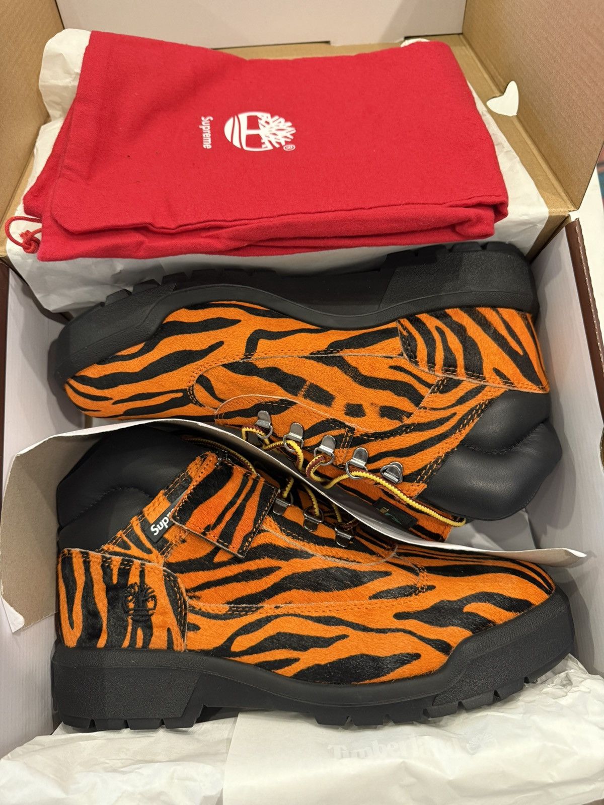 Supreme × Timberland Supreme Timberland Tiger Size US 9 / EU 42 - 1 Thumbnail