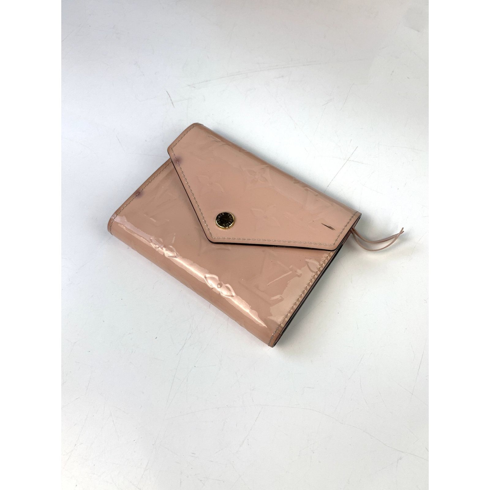 Louis Vuitton Louis Vuitton Rose Ballarine Victorine Vernis Wallet Size ONE SIZE - 6 Thumbnail