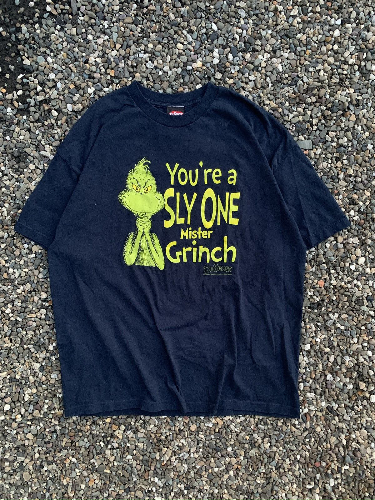Alstyle Vintage 2006 Dr. Suess Mister Grinch Movie Promo T-Shirt Size US XXL / EU 58 / 5 - 1 Thumbnail