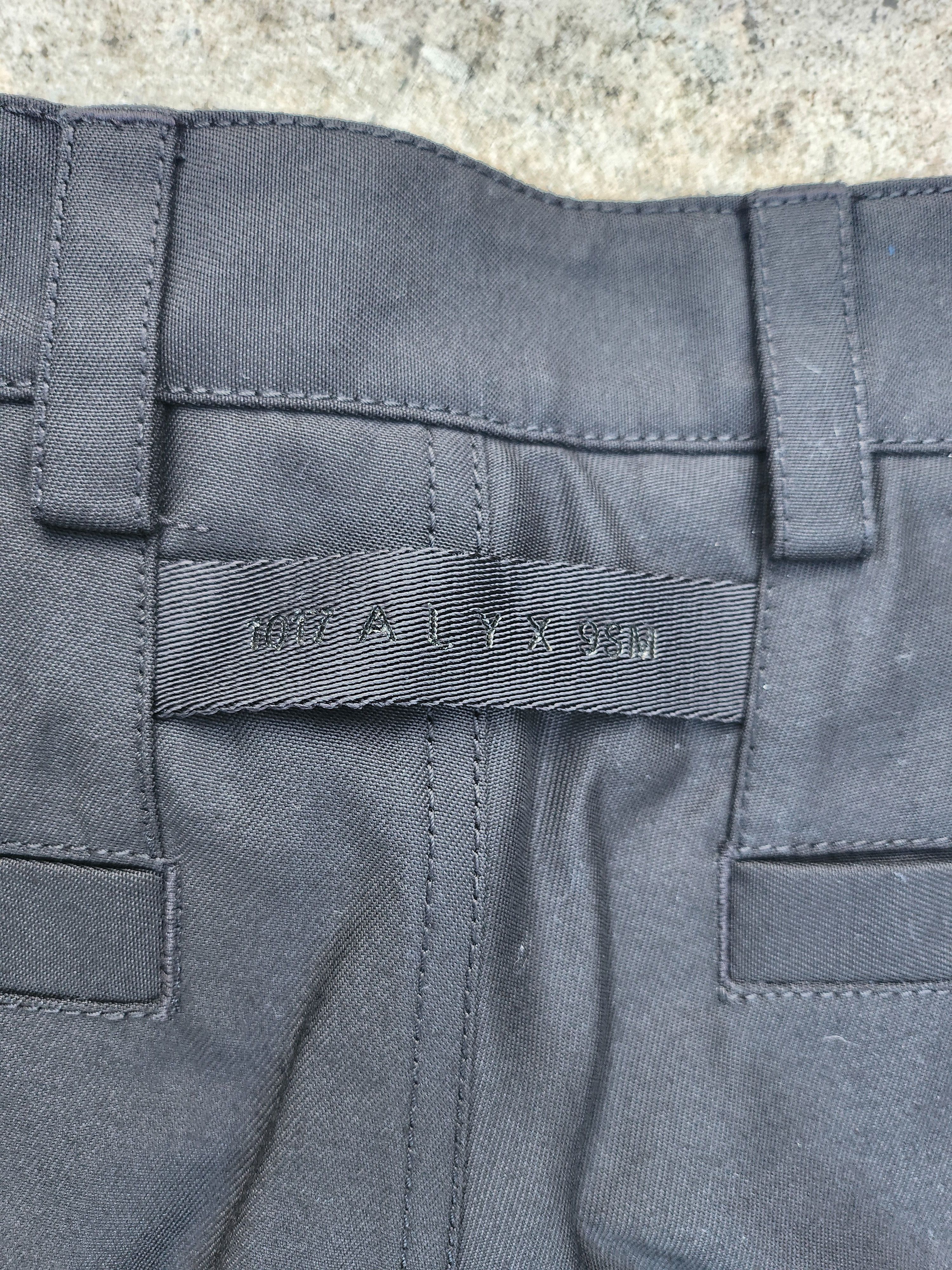 1017 ALYX 9SM Cargo Officer Pants w/ Embroidered Logo Size US 30 / EU 46 - 4 Thumbnail