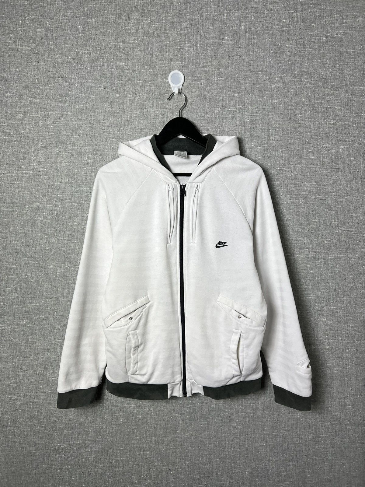 Nike Rare Vintage Nike Zip Up Multi Pocket Hoodie Small Logo Size US M / EU 48-50 / 2 - 1 Thumbnail
