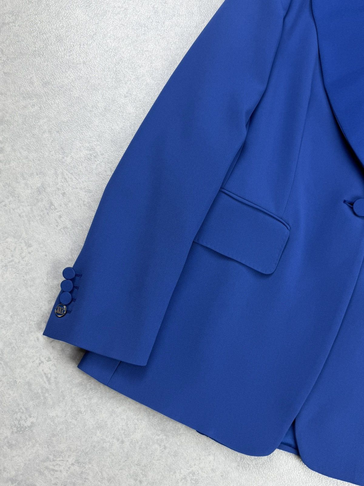 Max Mara Max Mara Blue Blazer Size 44 Italy Women’s Jacket Size M / US 6-8 / IT 42-44 - 3 Thumbnail