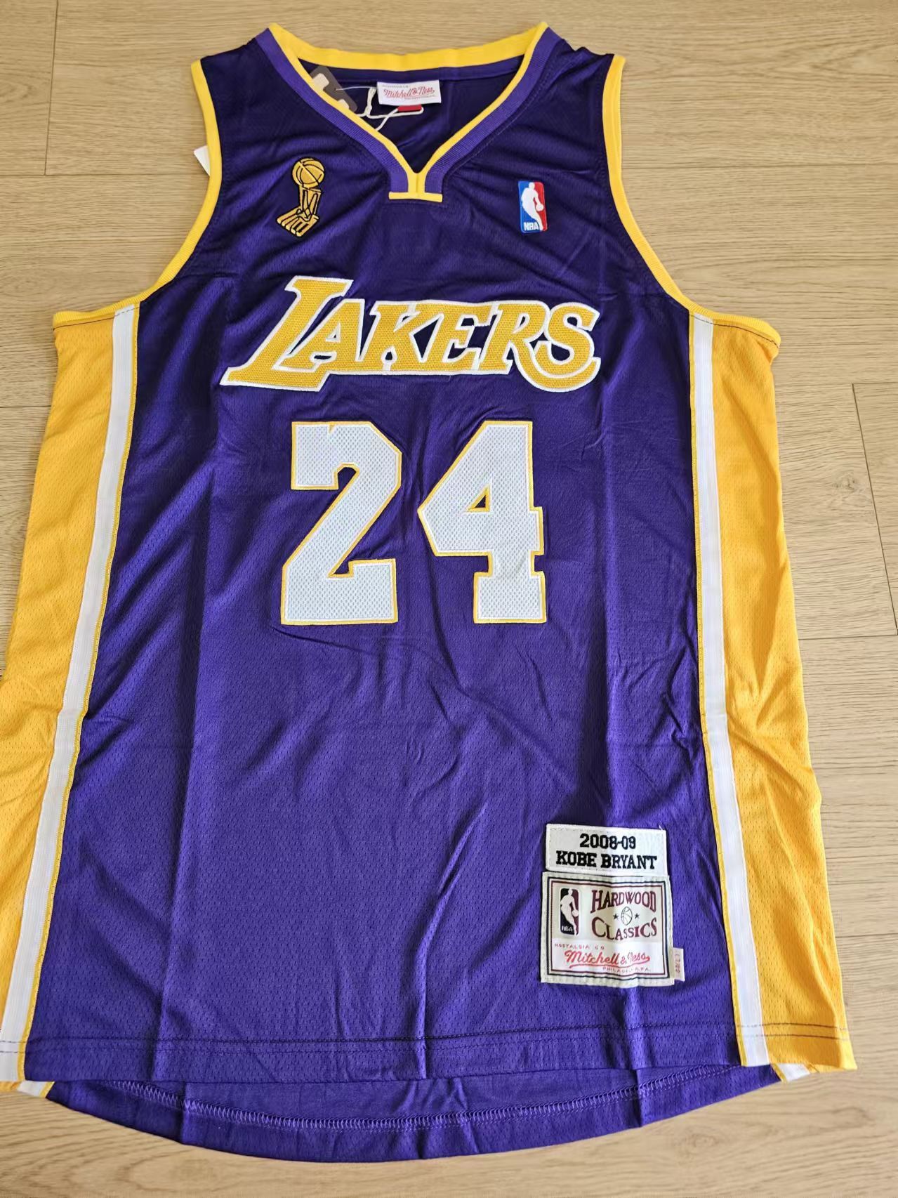 NBA 24 Kobe Bryant Jersey Purple Los Angeles Lakers Size US M / EU 48-50 / 2 - 1 Thumbnail