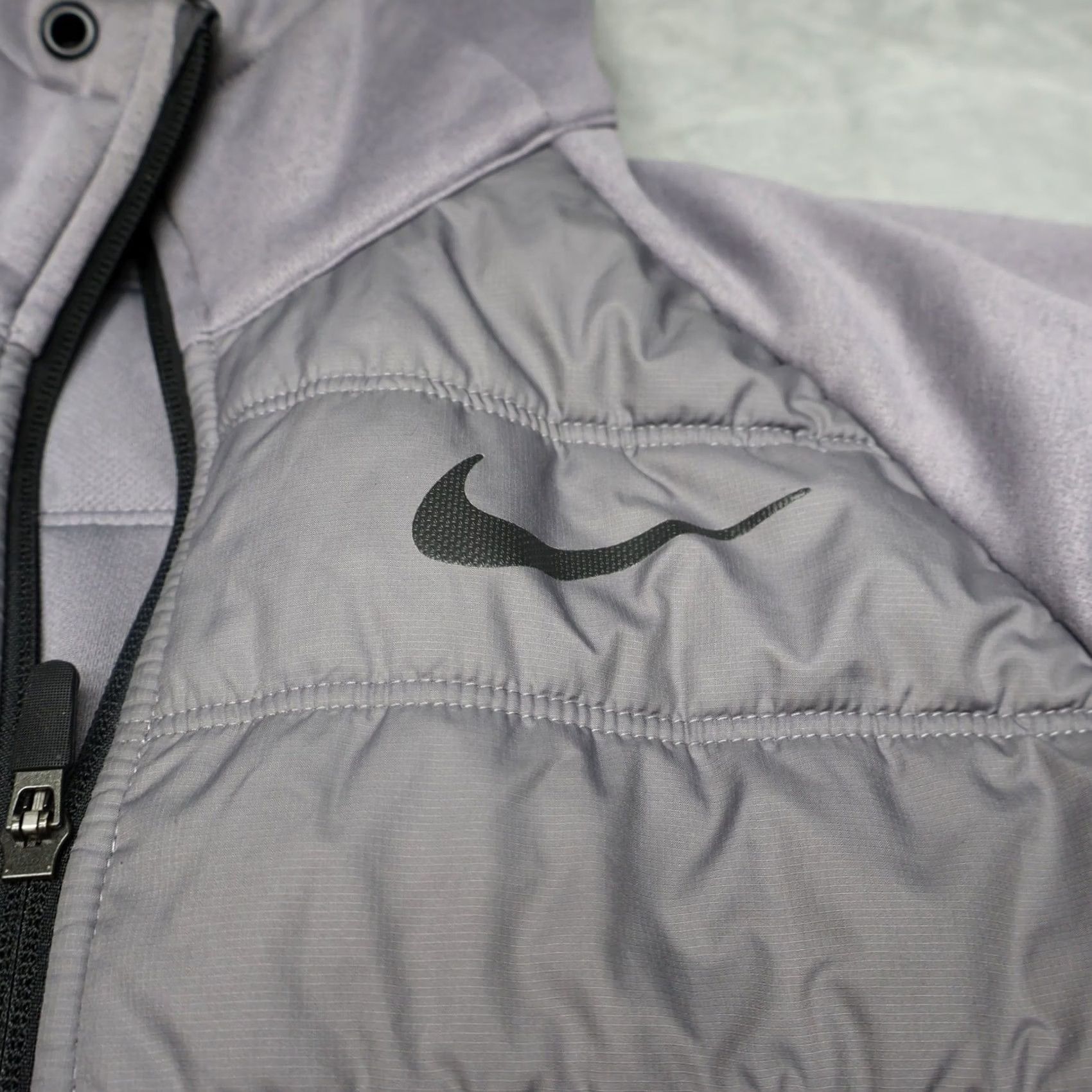Nike Nike Jacket Mens Medium Grey Quilted Hybrid Full Zip Therma Insulated Puffer Size US M / EU 48-50 / 2 - 3 Thumbnail