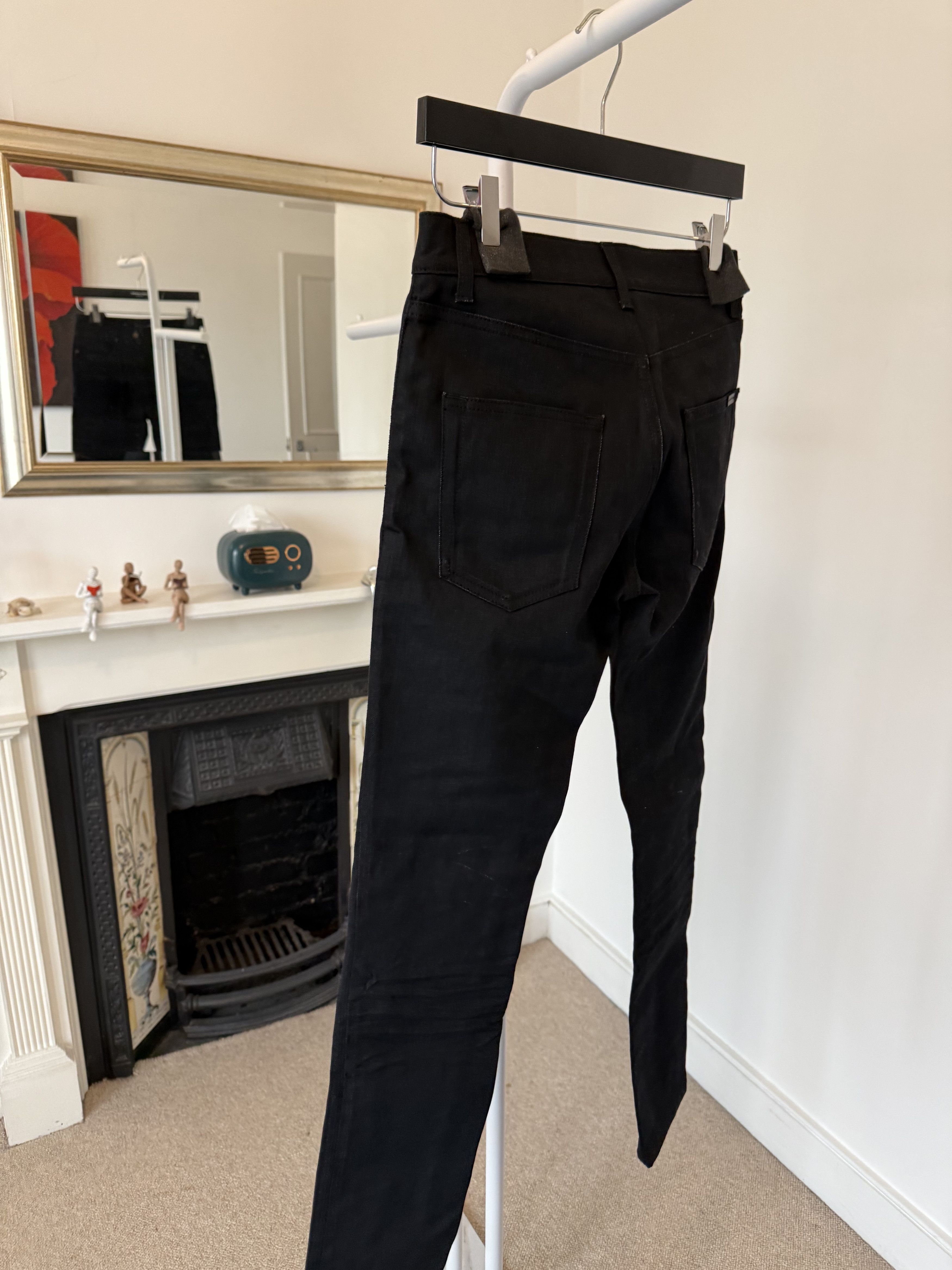 Saint Laurent Paris FW21 Saint Laurent D21 Skinny-Fit Jeans in Used Black Denim Size US 27 - 3 Thumbnail