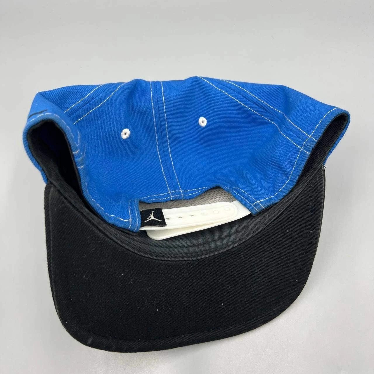 Jordan Brand Air Jordan Hat Men Embroidered Jumpman Snap Back Cap Size ONE SIZE - 3 Thumbnail