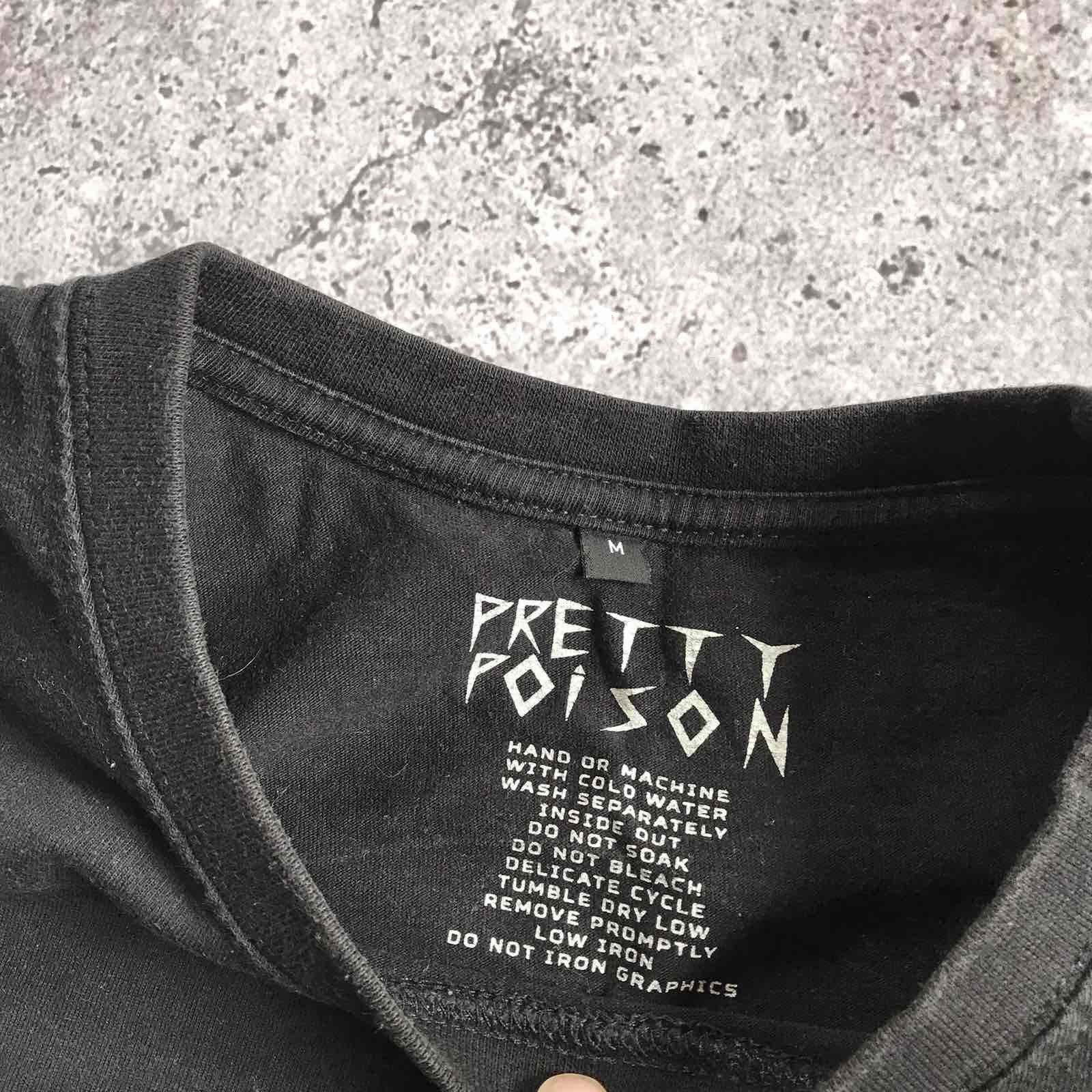 Other Pretty Poison tee Sz S Size US S / EU 44-46 / 1 - 3 Thumbnail