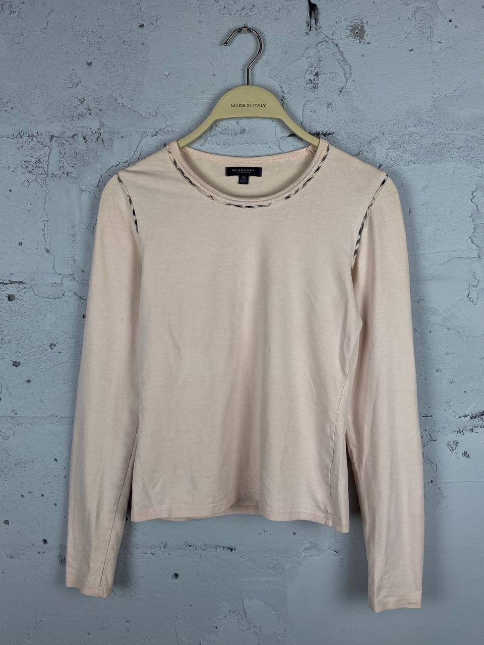 Burberry × Vintage Burberry Vintage Light Pink Nova Check Long Sleeve T Shirt Size XS / US 0-2 / IT 36-38 - 2 Thumbnail