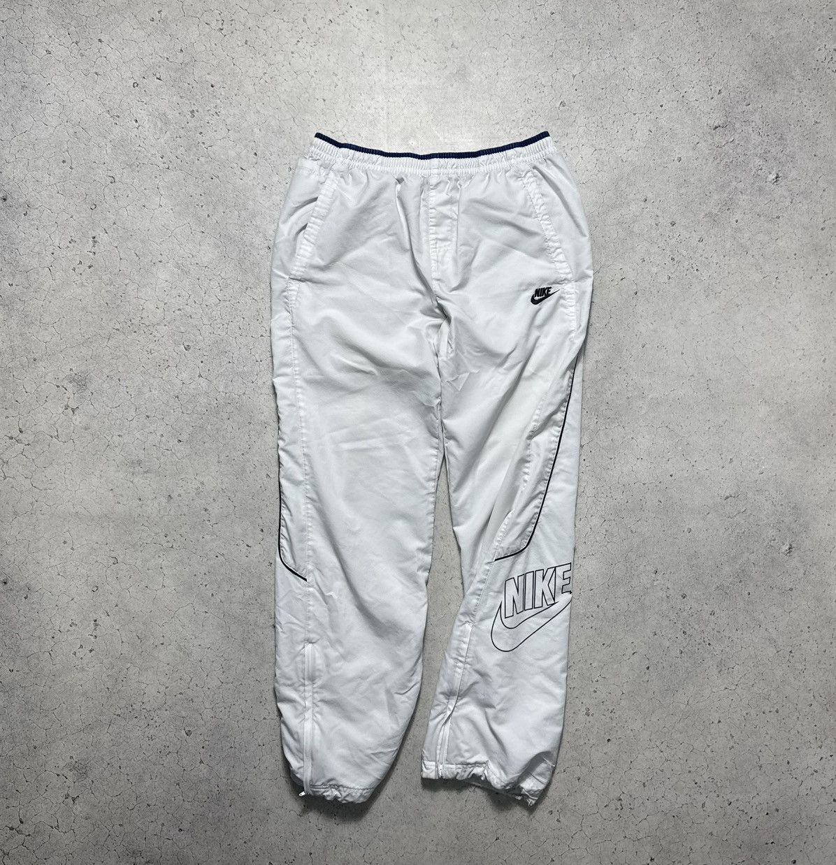 Nike Nike Big Swoosh Vintage 90’s Nylon Track Pants Jogers Size M Size US 32 / EU 48 - 1 Thumbnail
