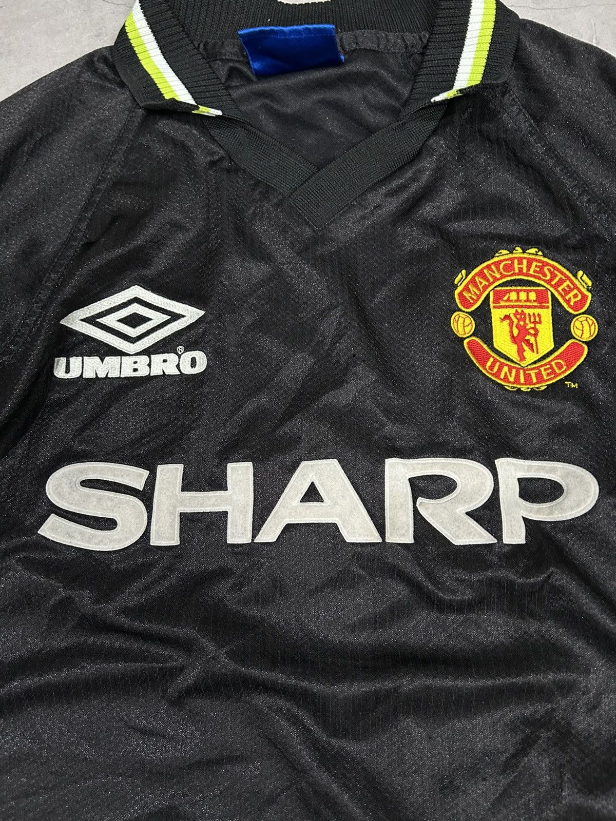 Umbro Vintage 1998/1999 Manchester United Size US XL / EU 56 / 4 - 5 Thumbnail