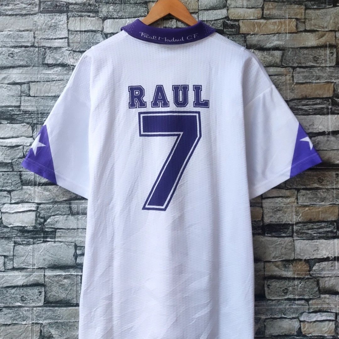 Vintage 1996/97 Taquy Real Madrid 'RAUL' Home Jersey Size US L / EU 52-54 / 3 - 4 Thumbnail