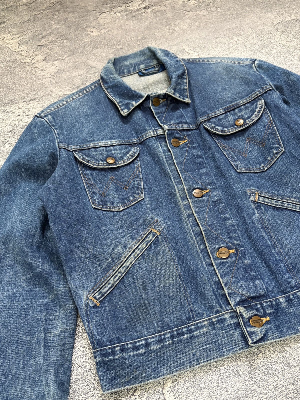 Wrangler Vintage 70s Wrangler Blue Bell Denim Trucker Jacket Malta 40 Size US L / EU 52-54 / 3 - 8 Thumbnail