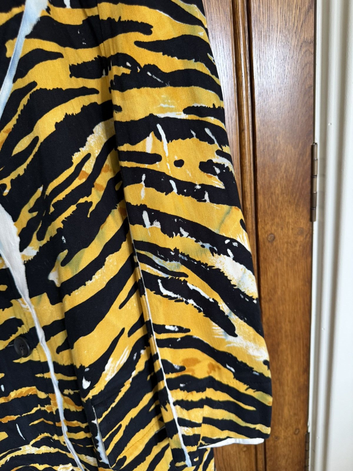 Prada SS18 Prada come on in tiger coat Archive grail coat jacket Size US S / EU 44-46 / 1 - 13 Thumbnail