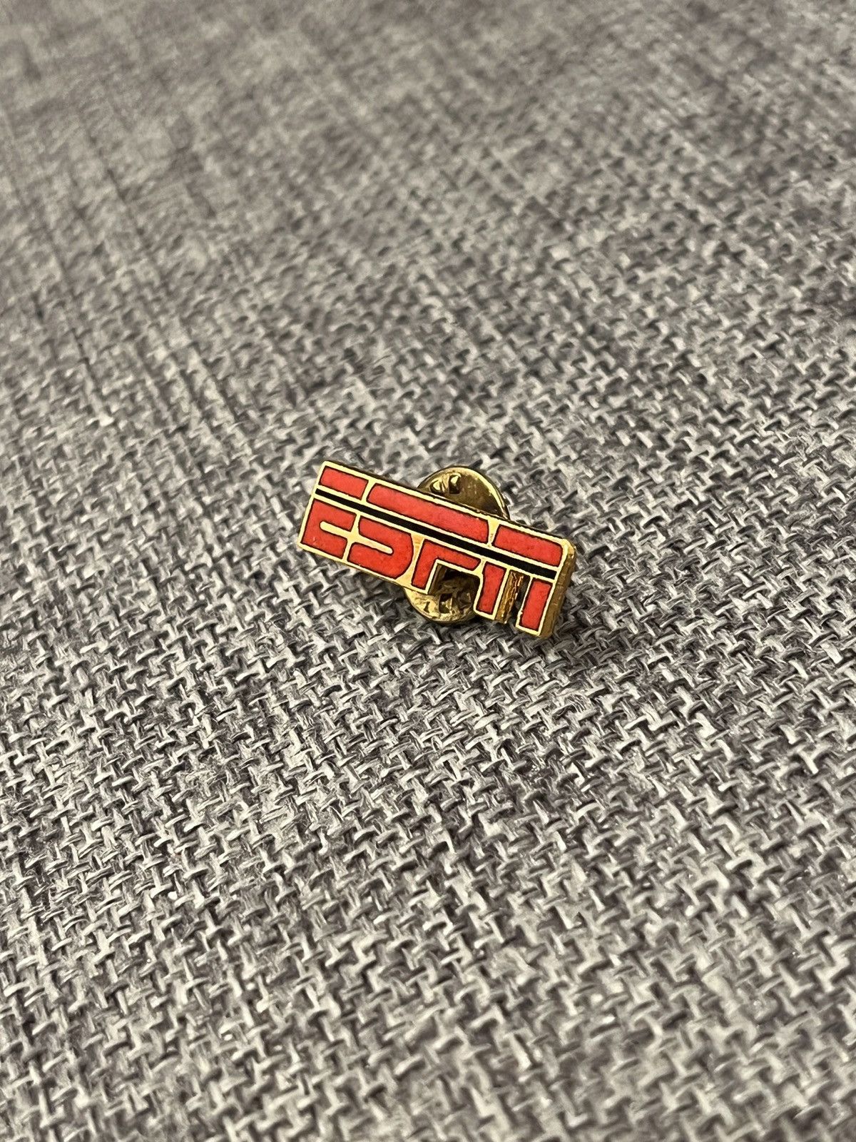 Garbage TV × Vintage ESPN tv vintage pin Size ONE SIZE - 3 Thumbnail