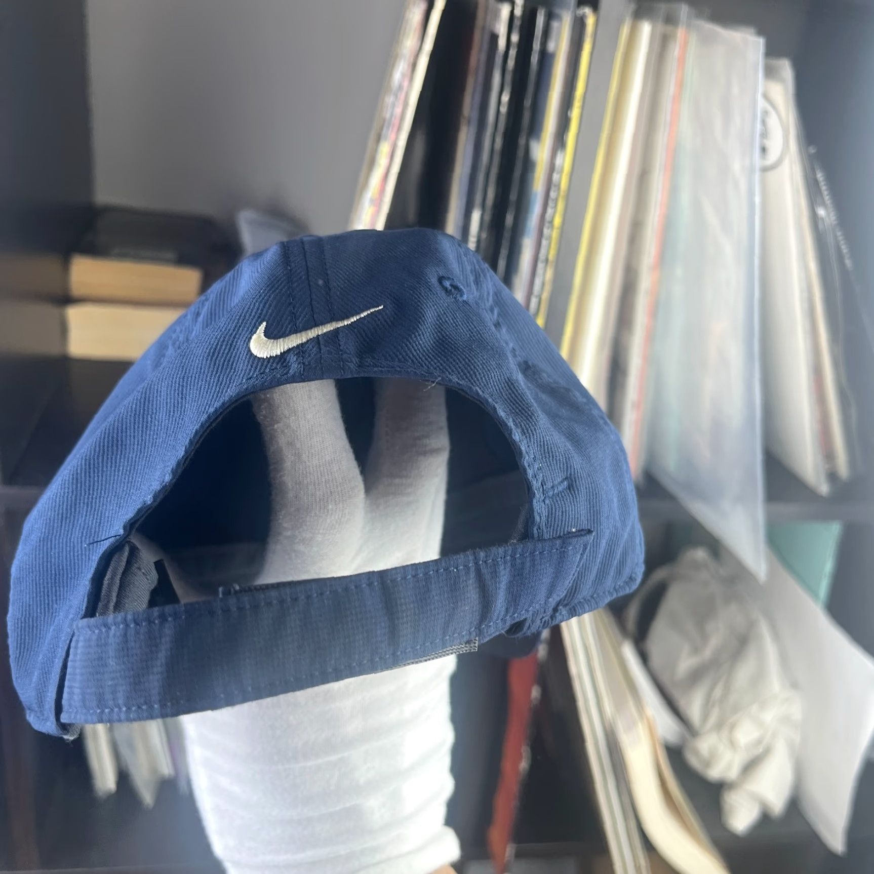 Camel VINTAGE Nike Strapback Swoosh Golf Hat Denim Blue OS Men Baseball Cap Size ONE SIZE - 3 Thumbnail