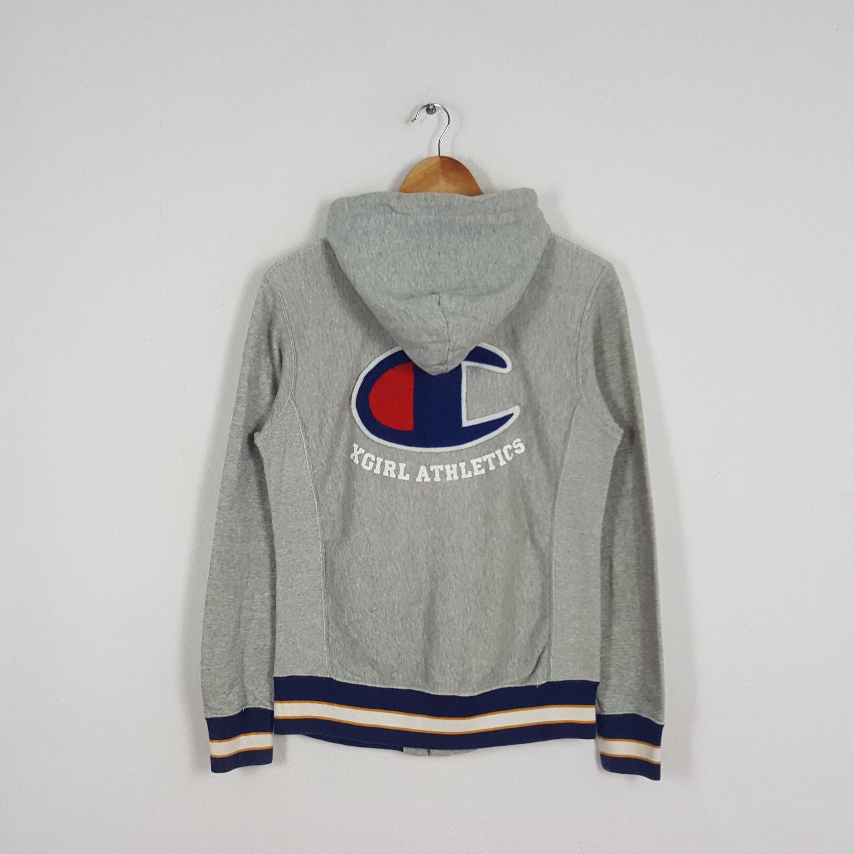 Champion × Japanese Brand × Vintage Vintage Champion Xgirl Athletics Japanese Style Hoodies Size US S / EU 44-46 / 1 - 1 Thumbnail