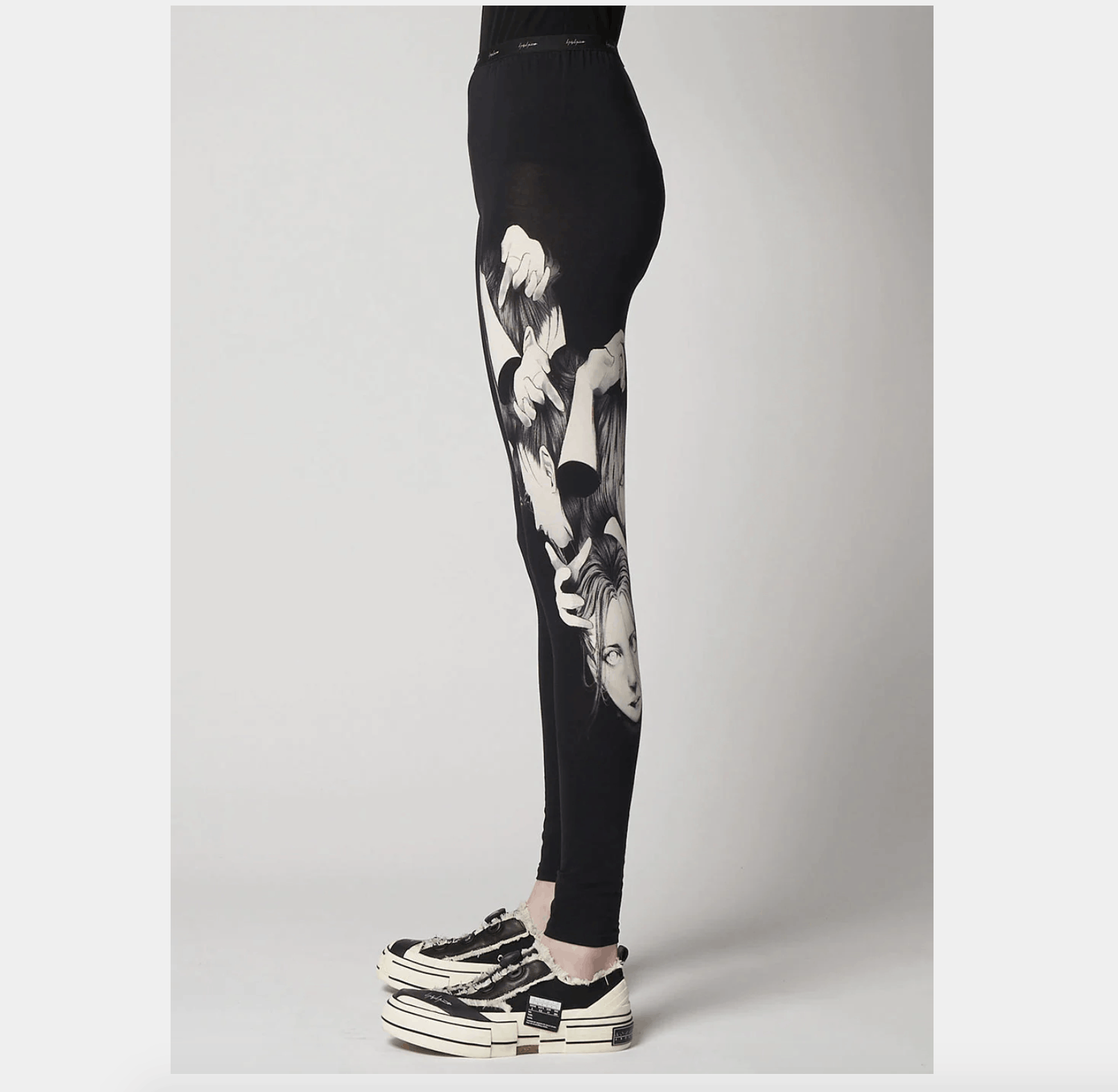 Yohji Yamamoto $580 NWT Yohji Yamamoto Black Printed Leggings wataboku Size 26" / US 2 / IT 38 - 4 Thumbnail