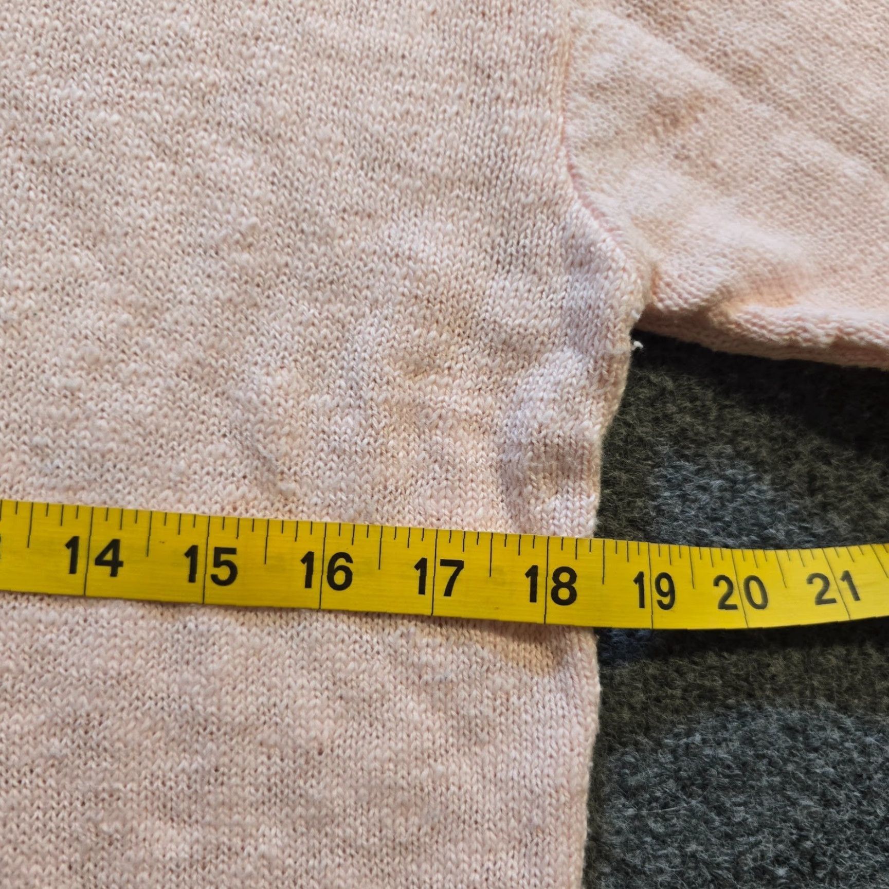 Vintage Lulu B Sweater Womens M Pink Textured Knit Round Neck Pocket Casual Basic Size M / US 6-8 / IT 42-44 - 5 Thumbnail