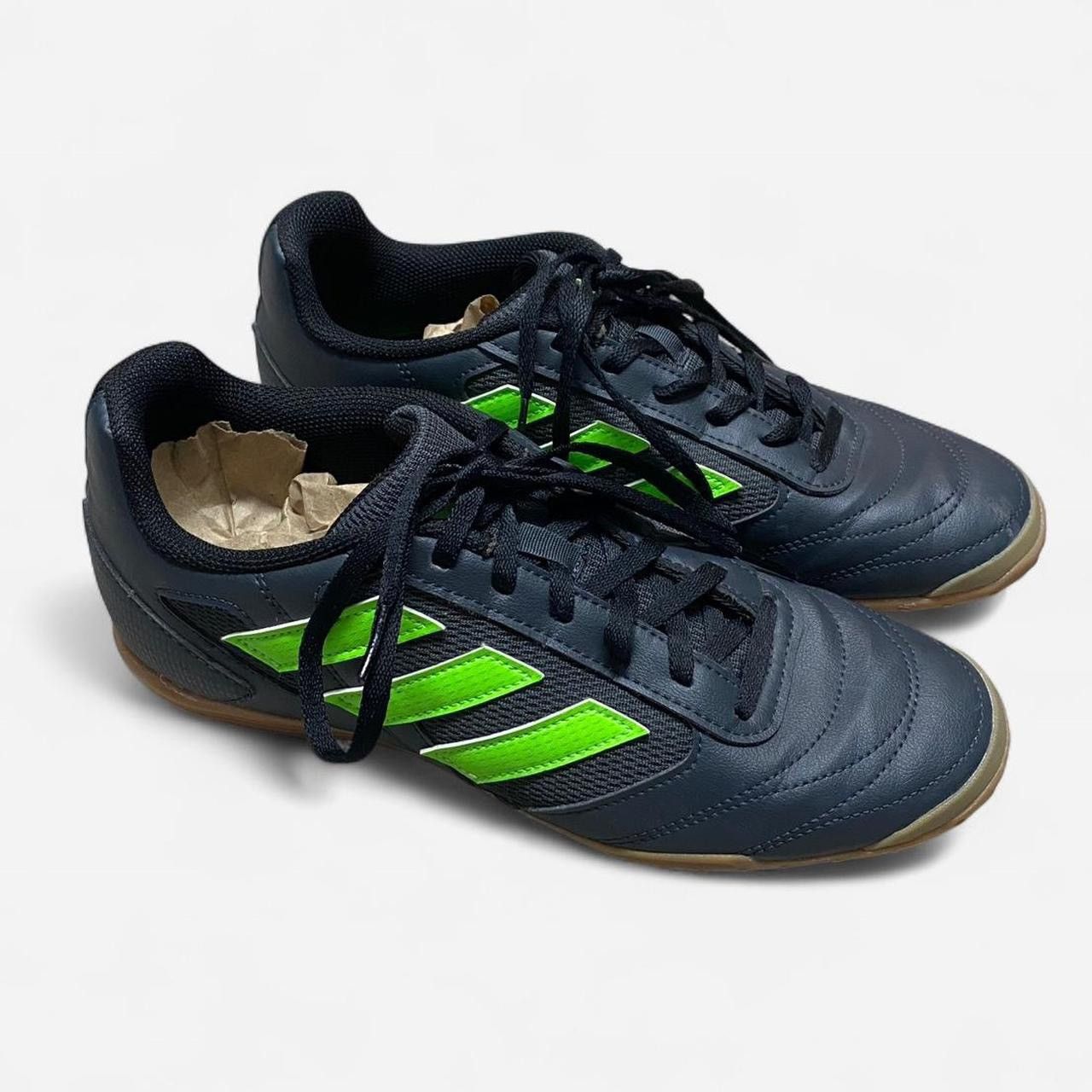 Adidas Adidas Sala grey and green low top sneakers Size US 8.5 / EU 41-42 - 2 Thumbnail