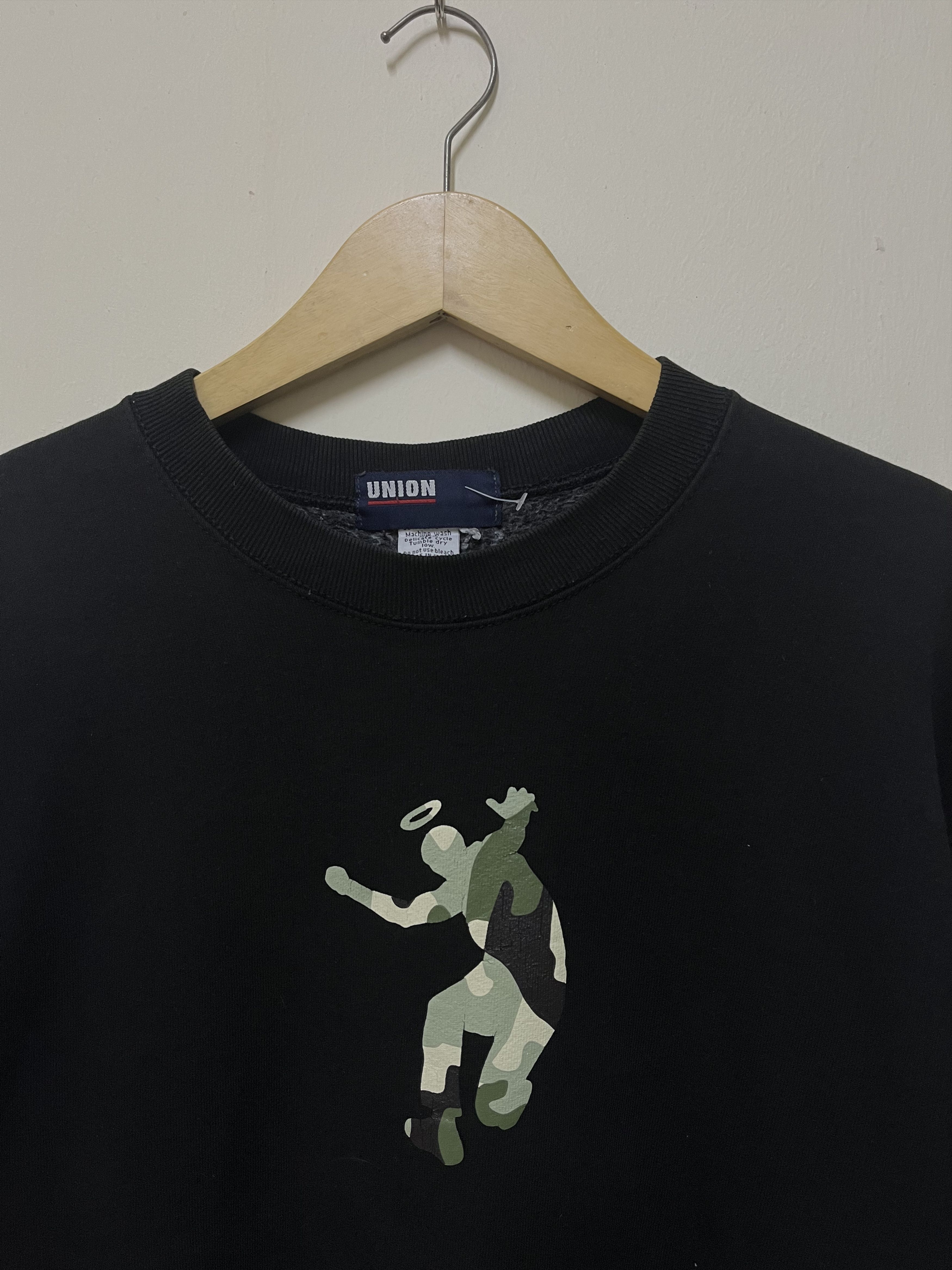 Union LA XSOLDX Vintage 90s UNION LA Camo Crew Neck Sweatshirt Size US L / EU 52-54 / 3 - 2 Thumbnail