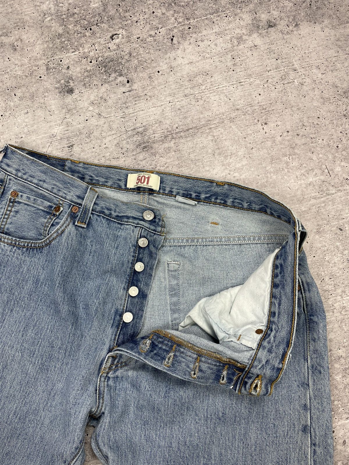Levi's × Vintage Vintage Levi’s 501 Y2K Style Blue Stonewashed Denim Jeans Size US 36 / EU 52 - 12 Thumbnail