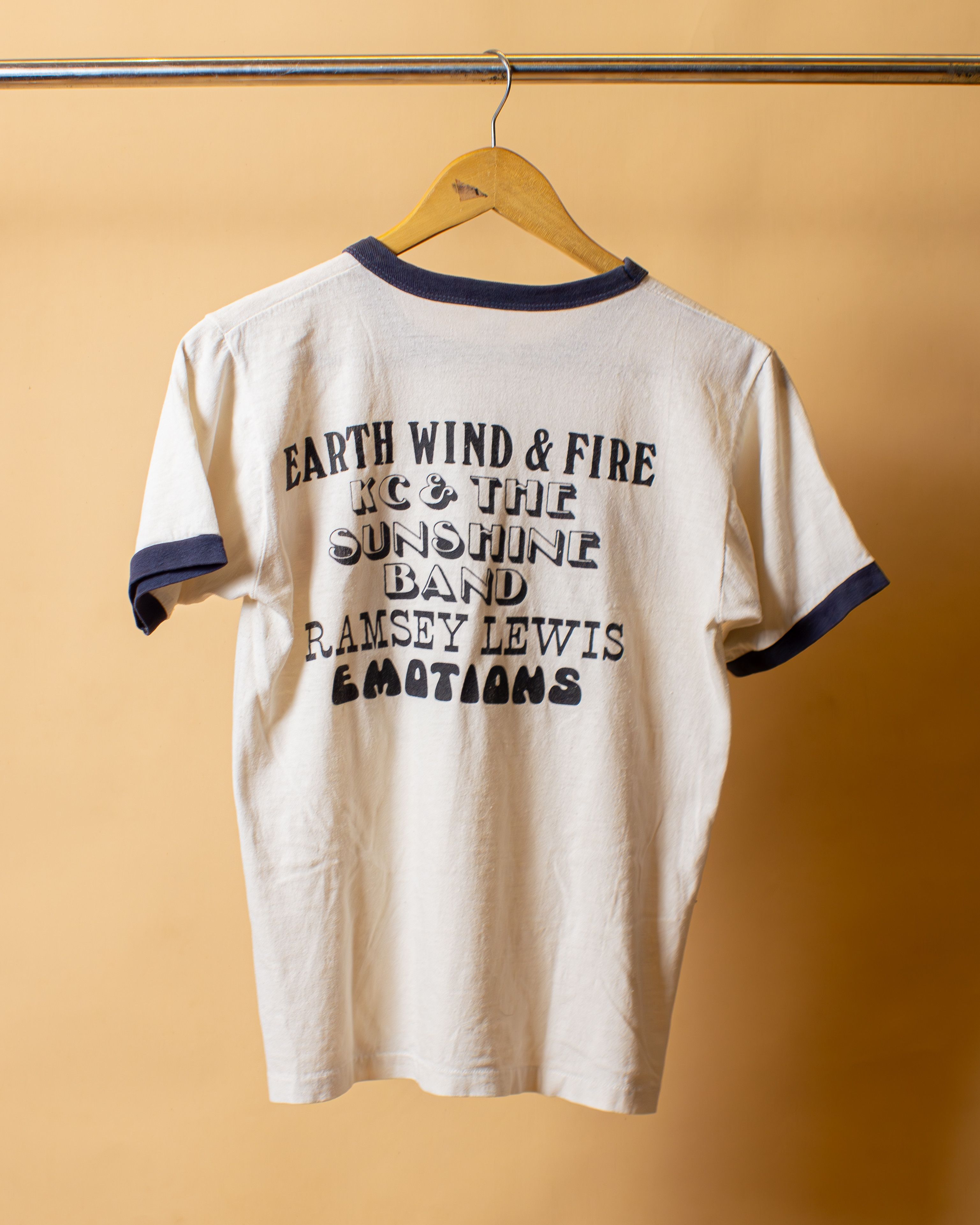 Vintage 1976 Earth, Wind & Fire Summer Celebration Tour Tee Size US S / EU 44-46 / 1 - 2 Thumbnail