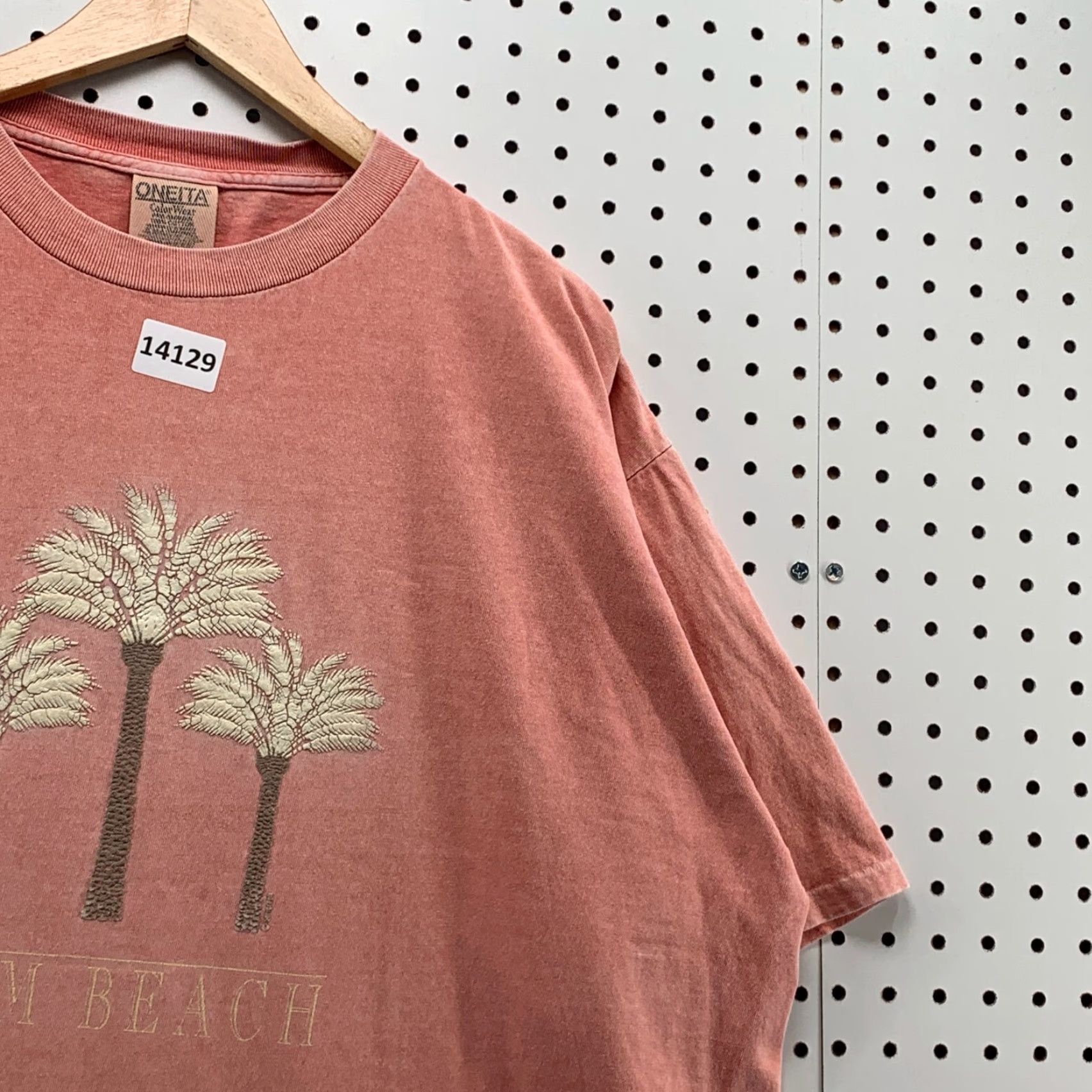 Vintage VINTAGE Oneita Palm Beach Shirt Adult XL Pink Short Sleeve Single Stitch 90s Mens Size US XL / EU 56 / 4 - 2 Thumbnail