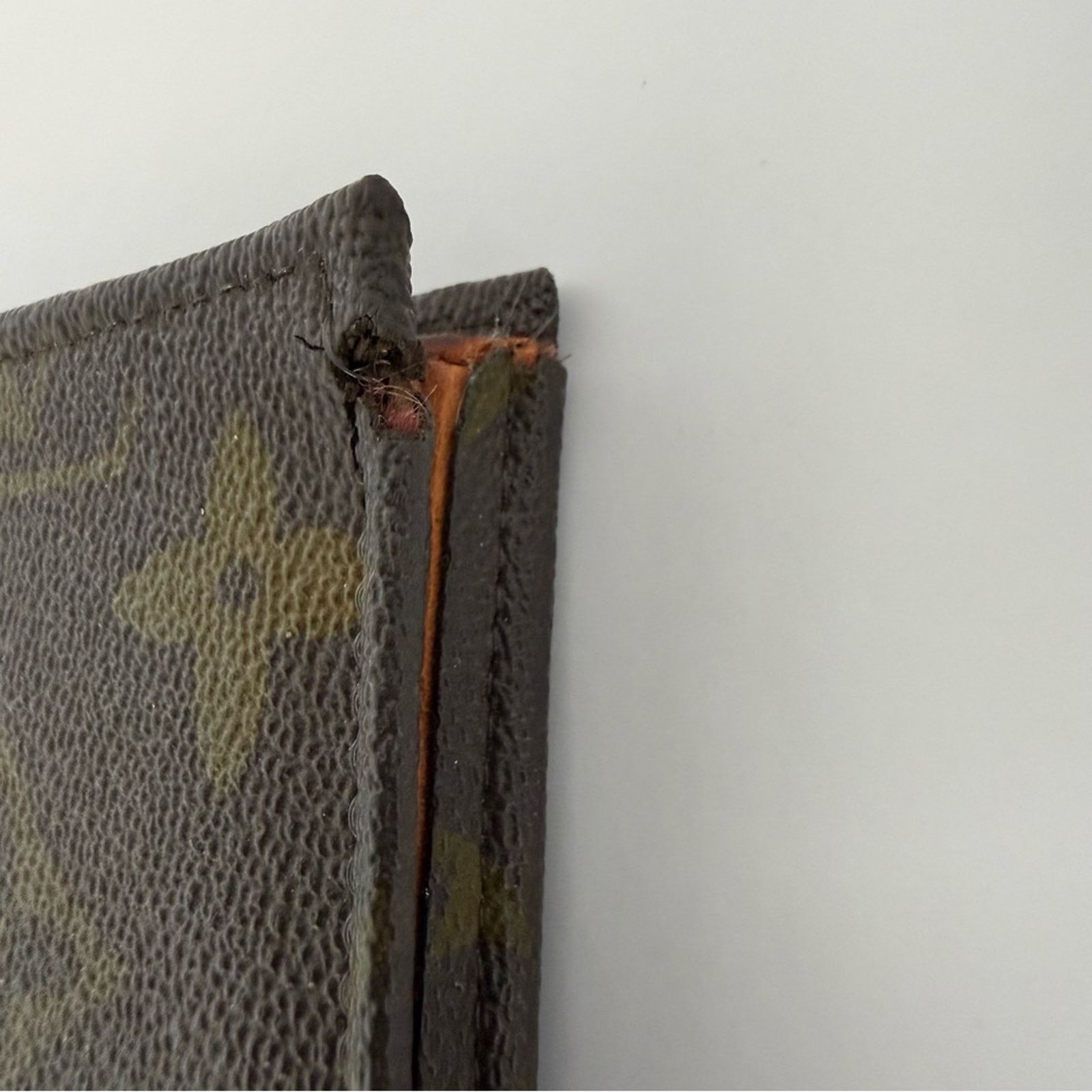 Louis Vuitton Louis Vuitton vintage unisex wallet Authentic Size ONE SIZE - 3 Thumbnail