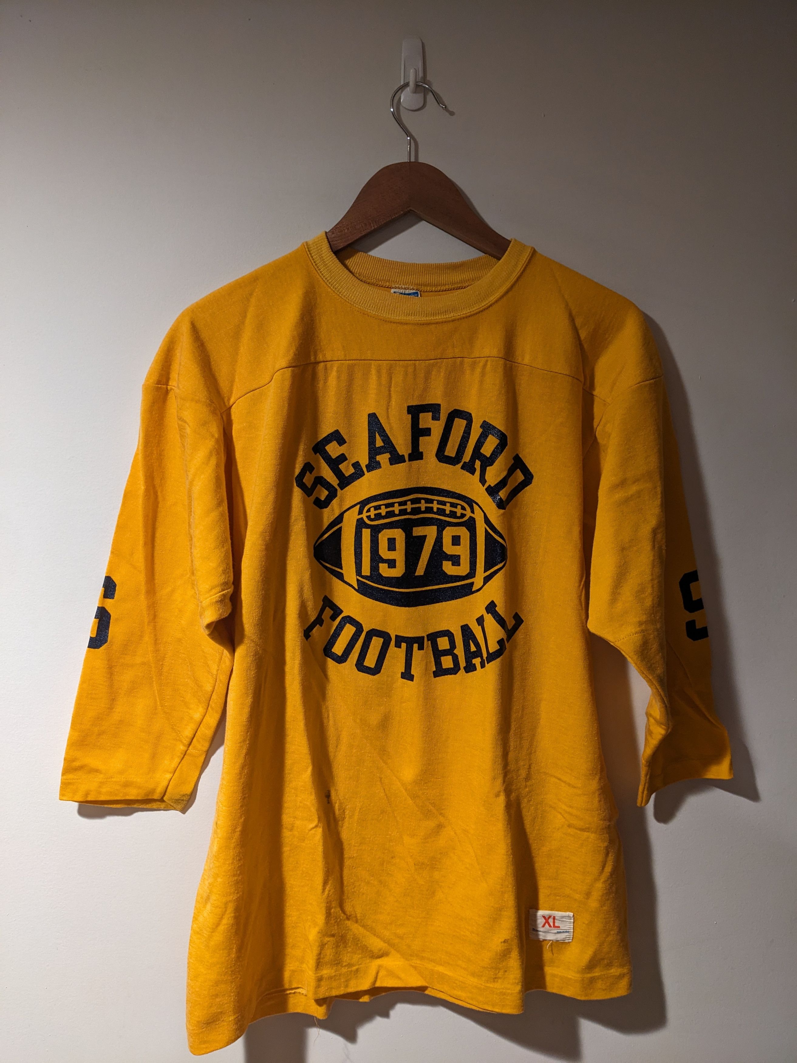 Champion × Vintage Vintage 1979 Seaford High School Champion Long-Sleeve Size US XL / EU 56 / 4 - 1 Thumbnail