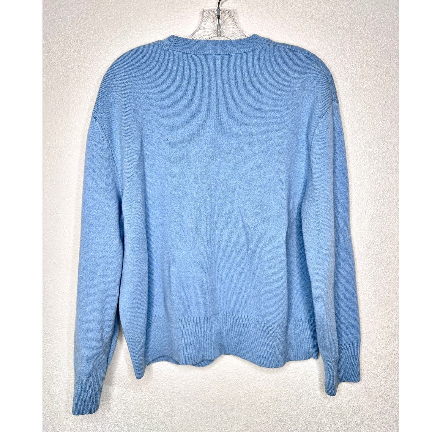 Lanvin Lanvin Girls Pearl Logo Cashmere Sweater Baby Blue Size 12 Size XL / US 12-14 / IT 48-50 - 5 Thumbnail