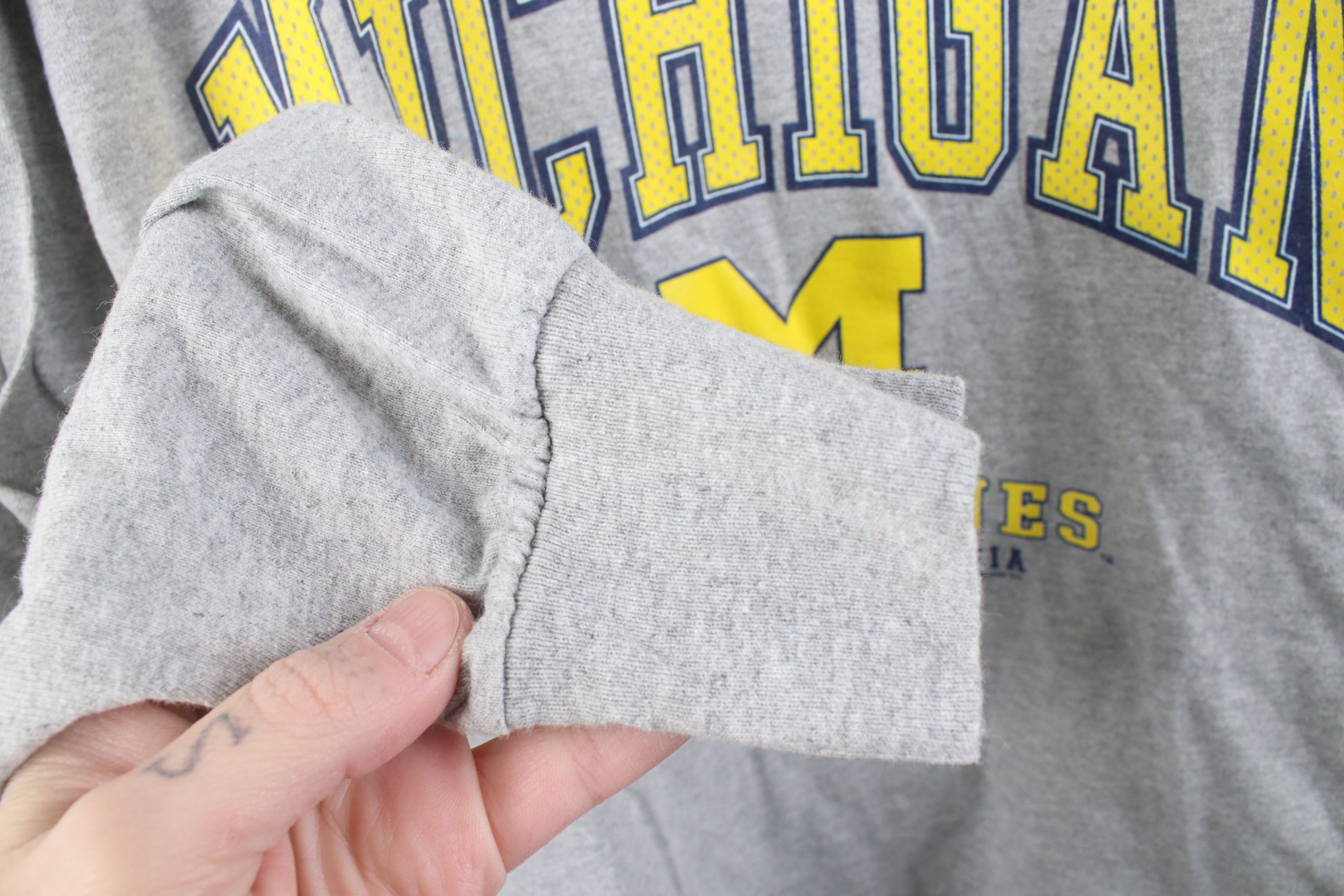 Vintage Vintage Rose Bowl University of Michigan Long Sleeve T-Shirt Size US XL / EU 56 / 4 - 7 Thumbnail