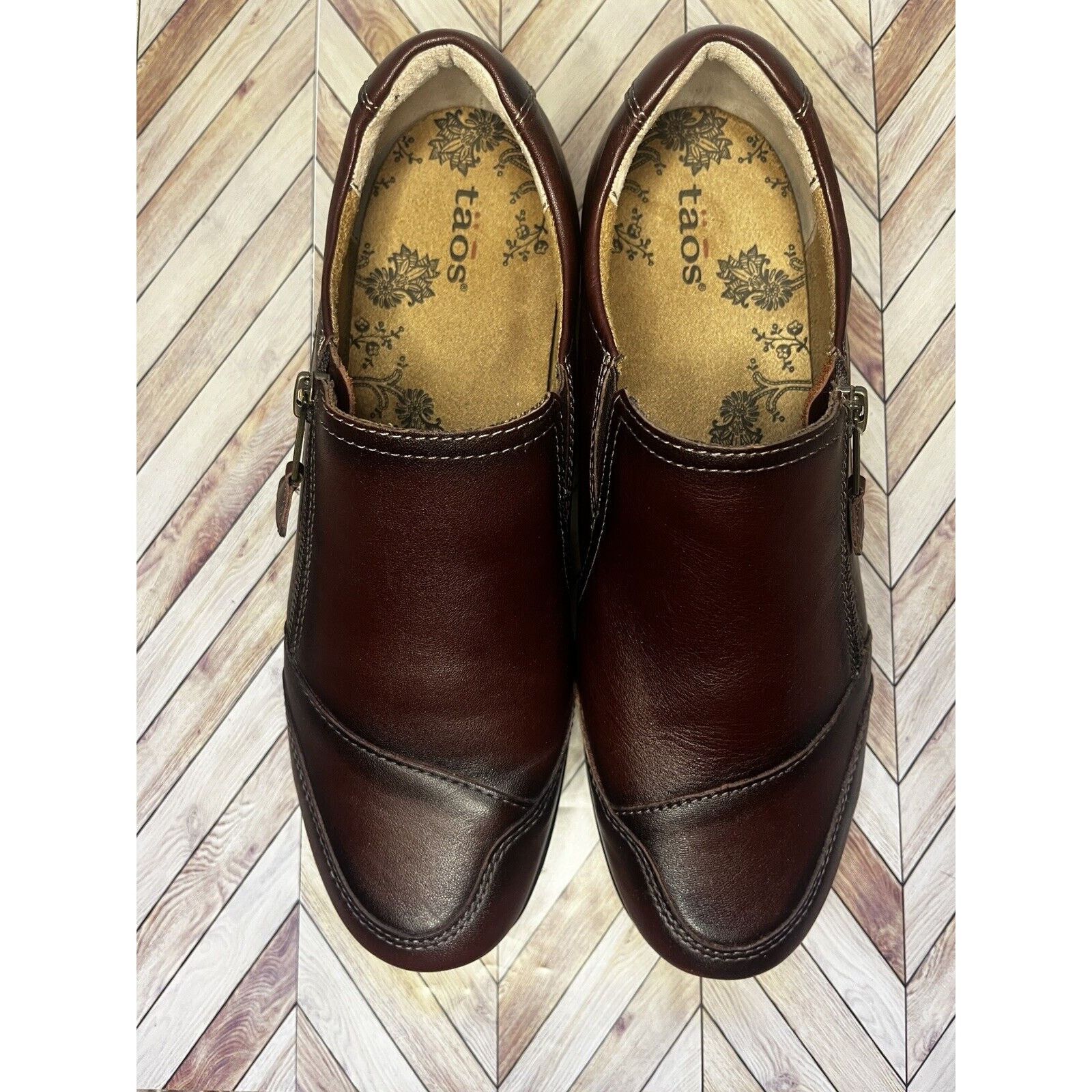 Taos Taos CHARACTER Womens Size 9.5W Whiskey Slip On Loafers Shoe Size US 9.5 / IT 39.5 - 4 Thumbnail