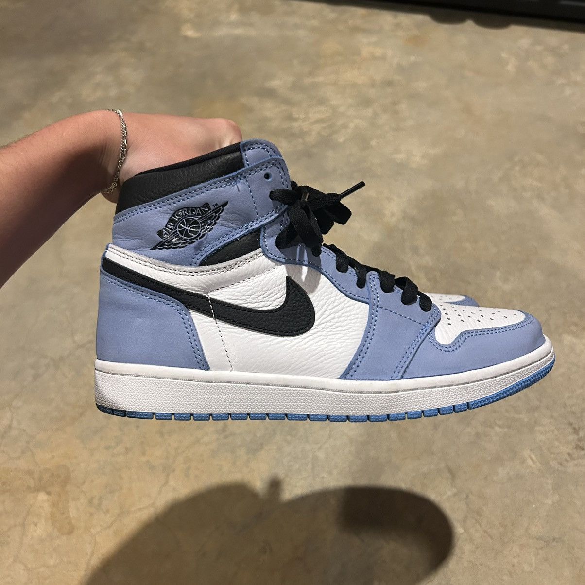 Jordan Brand × Nike Air Jordan 1 Retro High OG University Blue 2021 US 8.5 Size US 8.5 / EU 41-42 - 8 Thumbnail